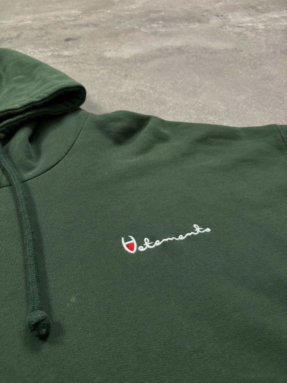 Champion × Vetements Vetements x Champion Polizei Reversible Cropped Hoodie SS16 Size US M / EU 48-50 / 2 - 2 Thumbnail