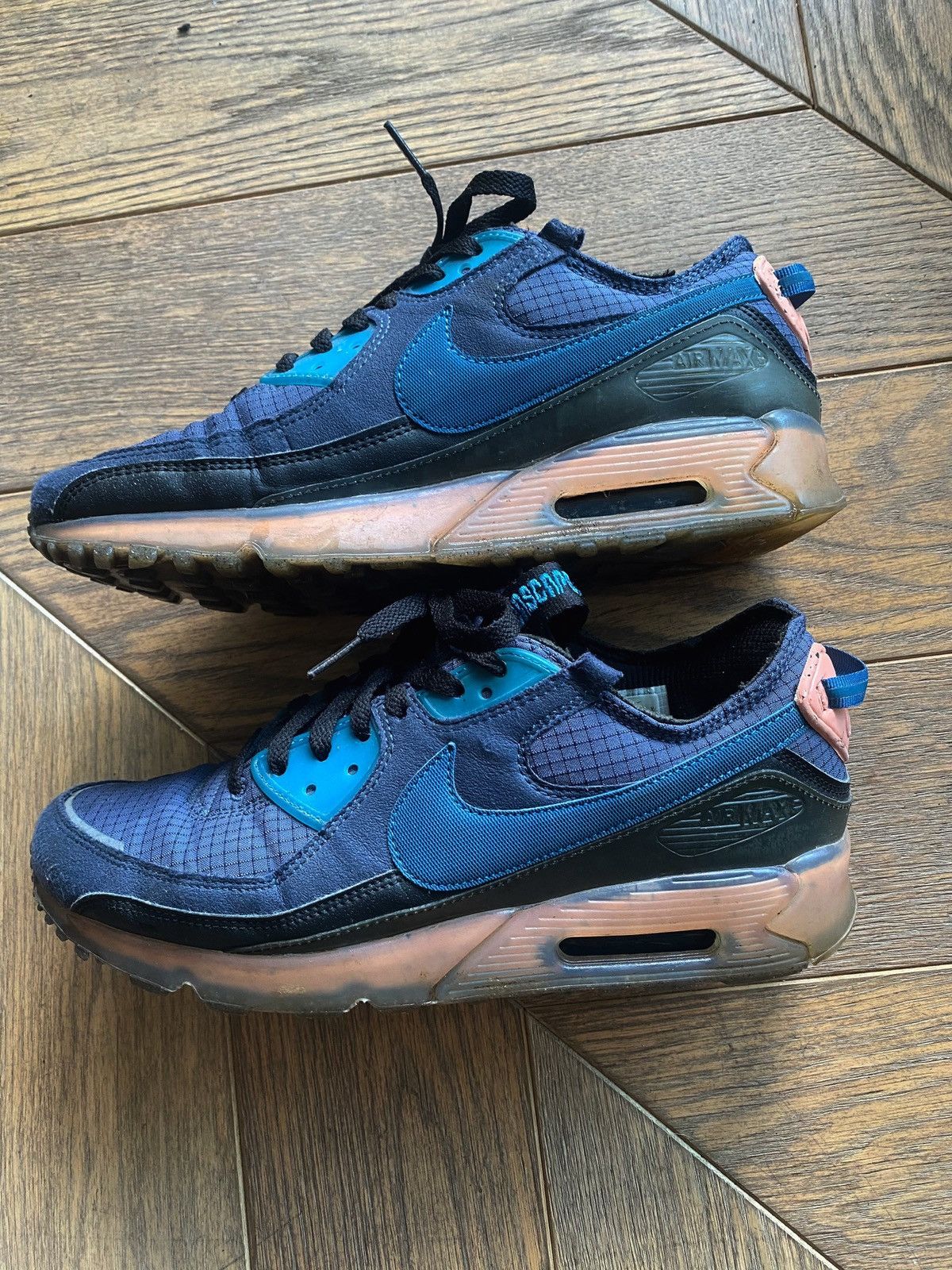 Nike Nike air max Size US 9.5 / EU 42-43 - 2 Thumbnail