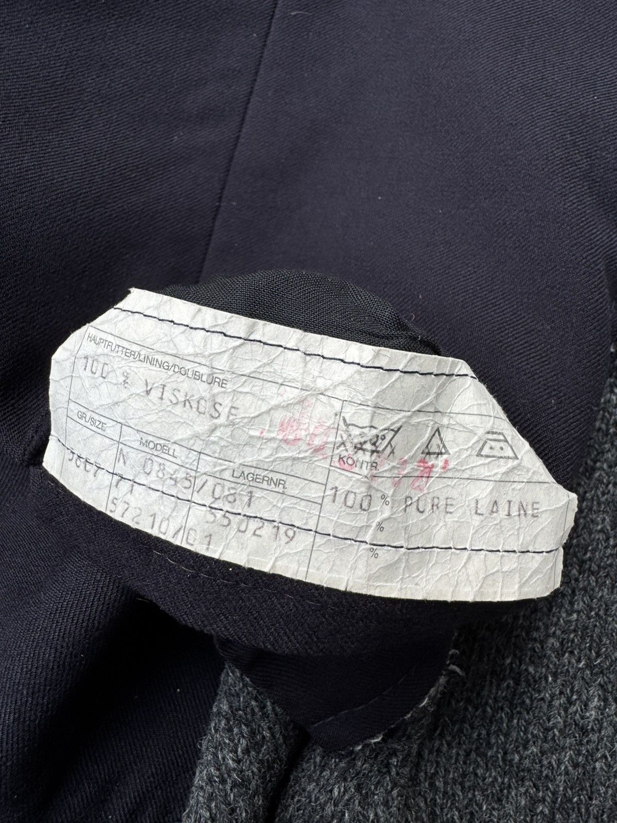 Maison Margiela Maison Martin Margiela AW04 Artisanal Docked Vest Sweater Size US L / EU 52-54 / 3 - 8 Thumbnail