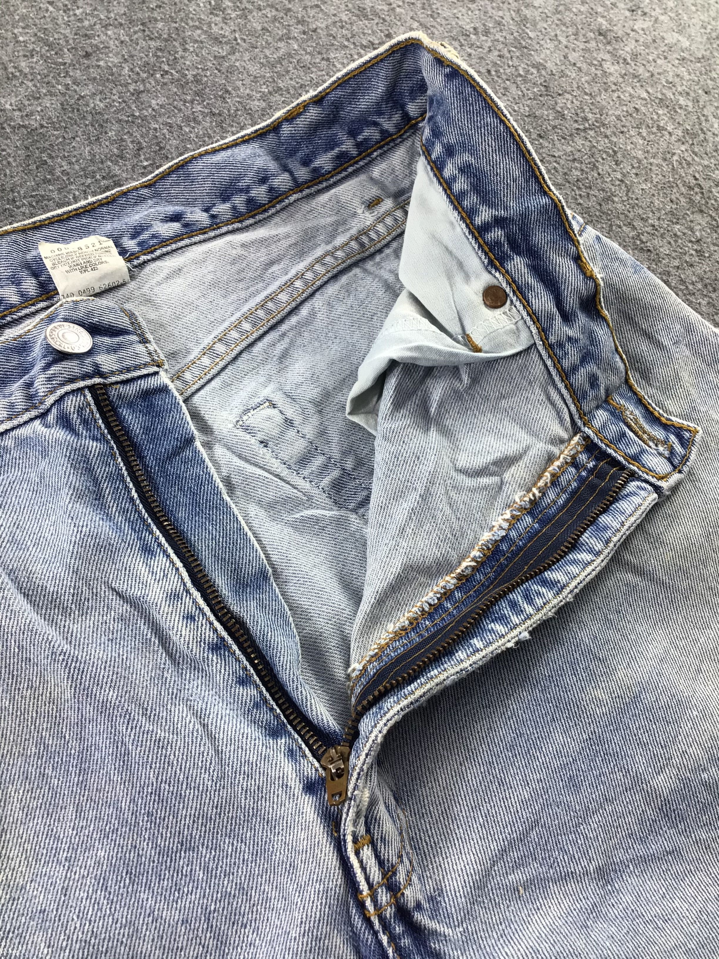 Levi's × Vintage Vintage Levis 505 Jeans-JM267 Size US 35 - 8 Thumbnail