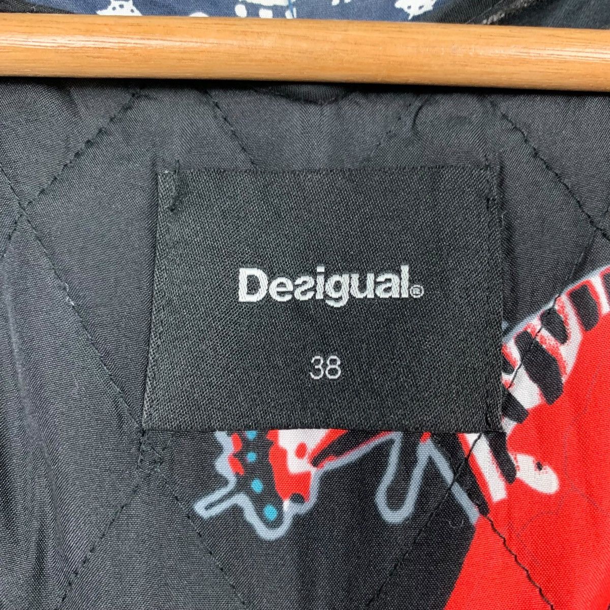 Desigual DESIGUAL Embroidery Florals Design Hooded Jacket #2254-C100 Size M / US 6-8 / IT 42-44 - 17 Thumbnail