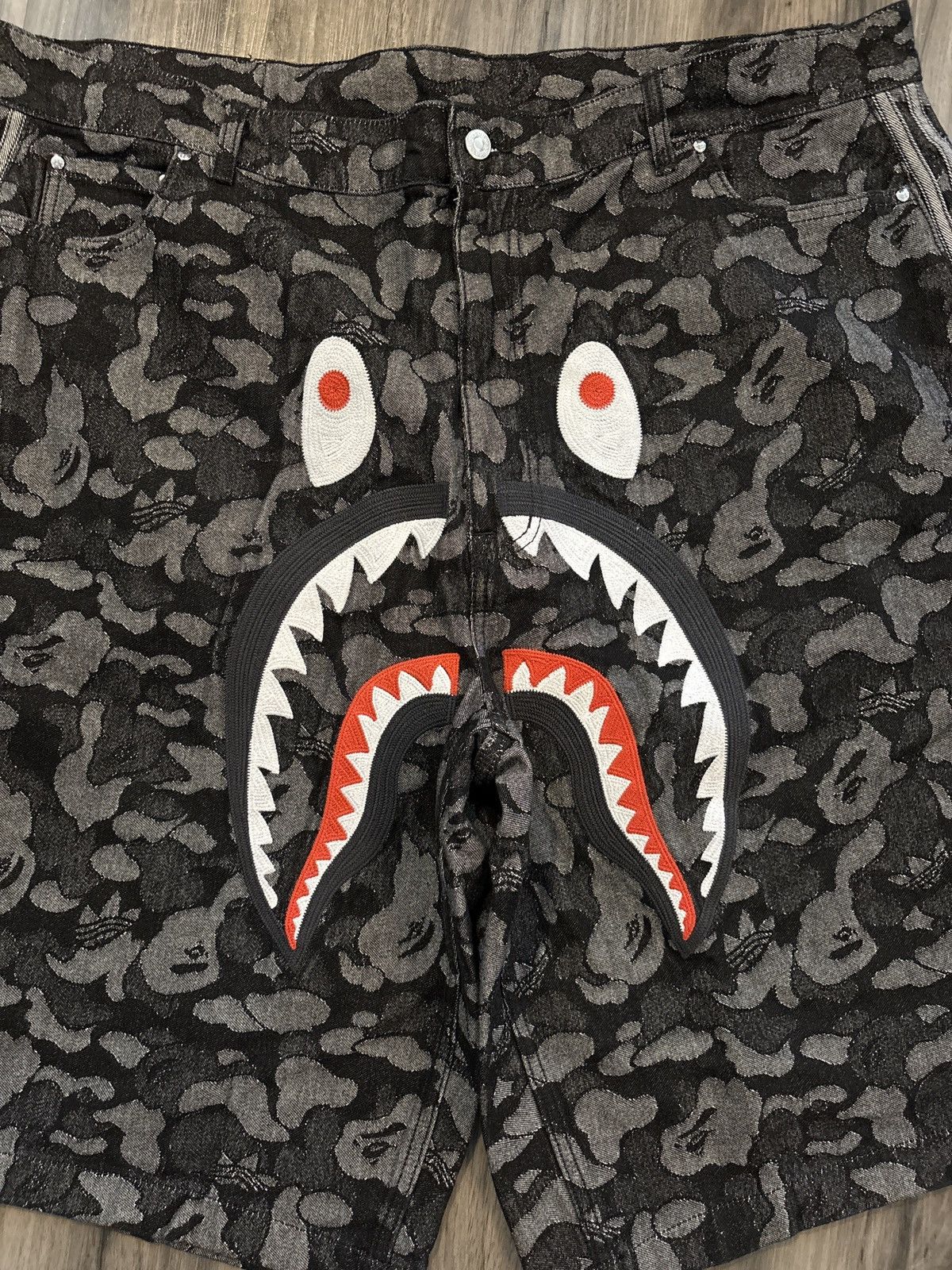Adidas × Bape Adidas X Bape Camo Jacquard Shark Denim Shorts XXL GREY/ BLK Size US 40 / EU 56 - 4 Thumbnail
