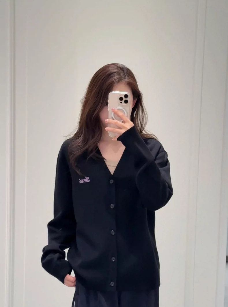 Gucci Gucci New black embroidered letter knitted cardigan jacket Size XS / US 0-2 / IT 36-38 - 9 Thumbnail