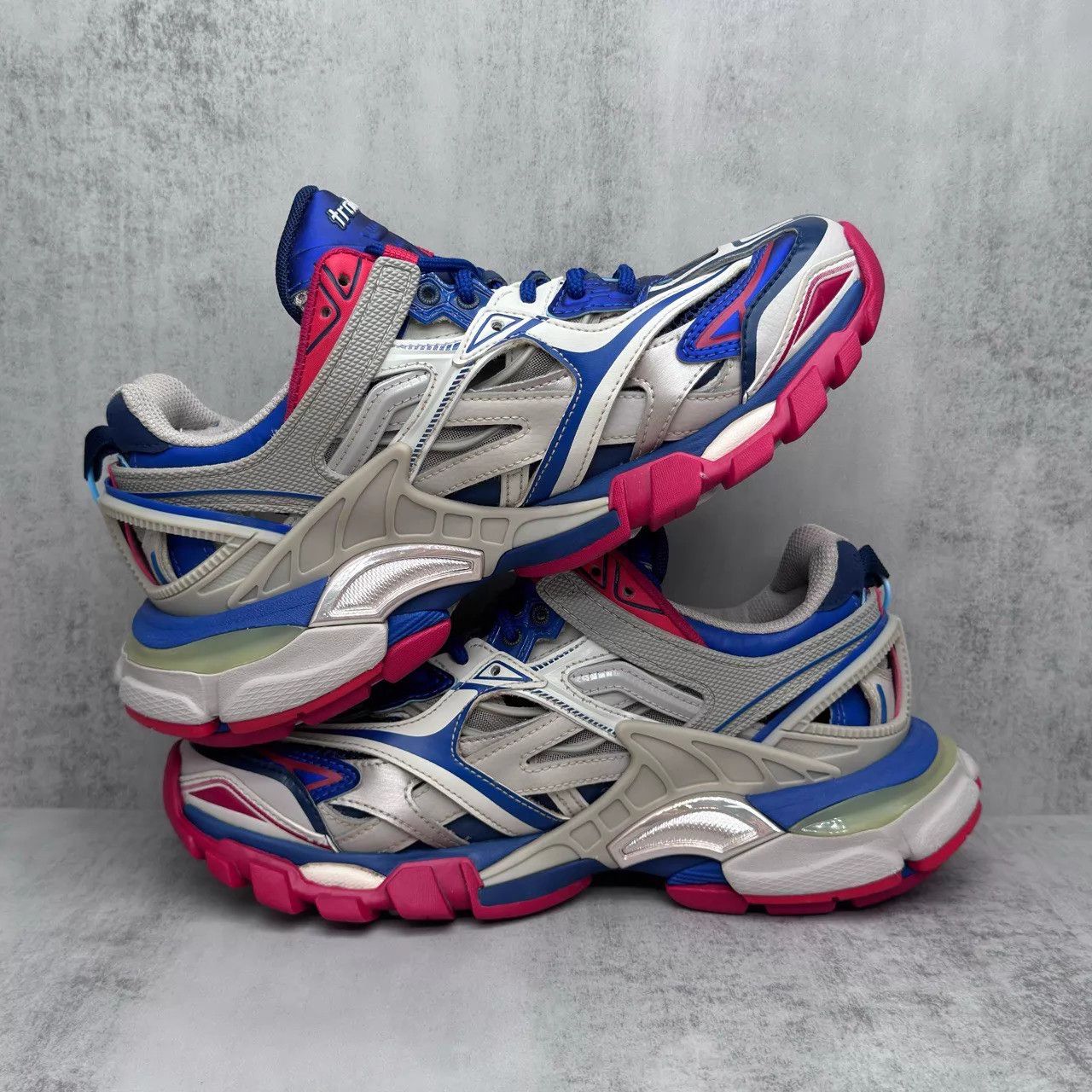 Balenciaga Balenciaga Track Red Blue Gundam 37 98N Original Box & Accs Size US 6.5 / IT 36.5 - 3 Thumbnail