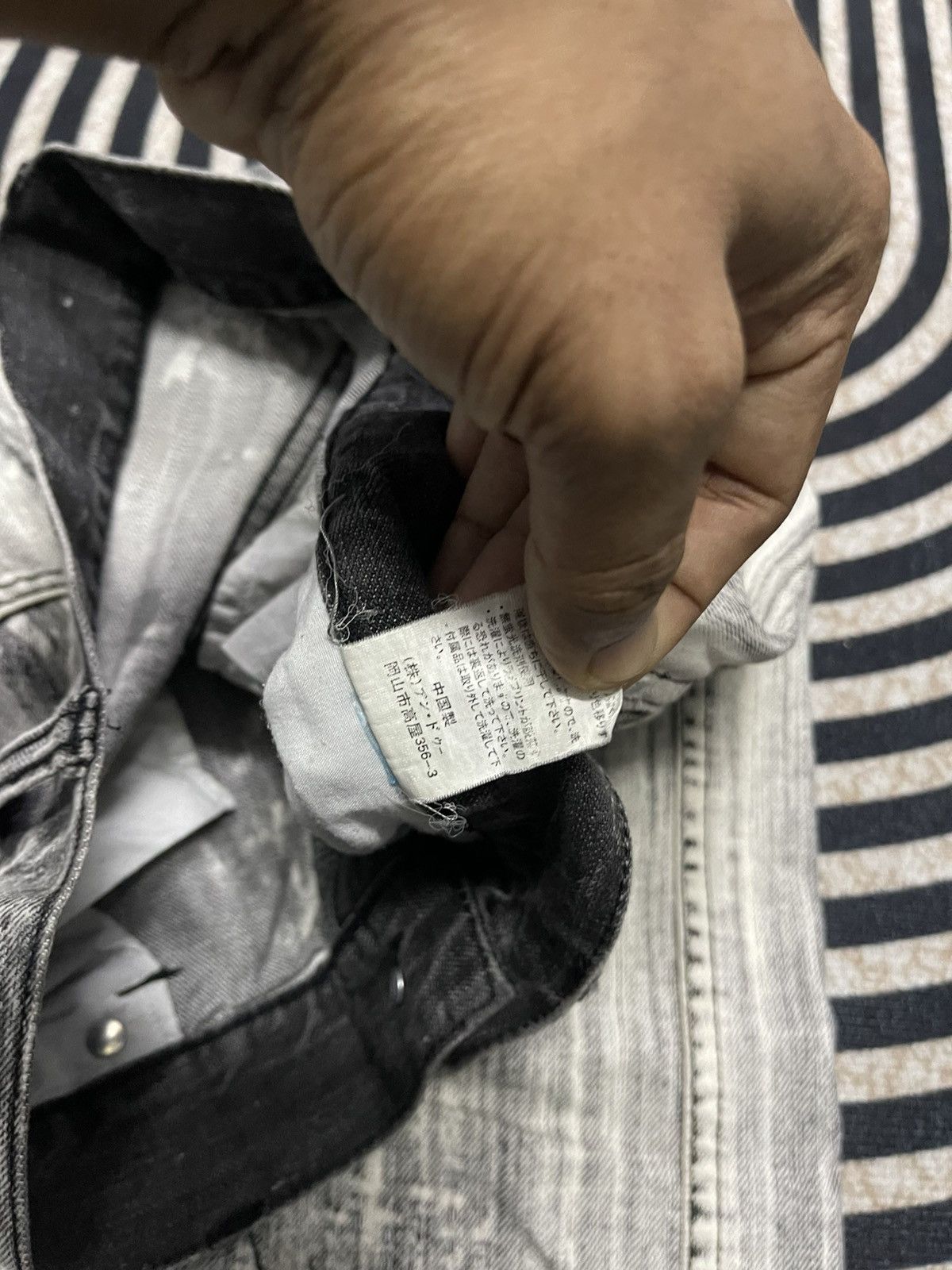 If Six Was Nine 2000s IF SIX WAS NINE STYLE WASHABLE DISTRESSED DENIM JEANS Size US 30 / EU 46 - 10 Thumbnail