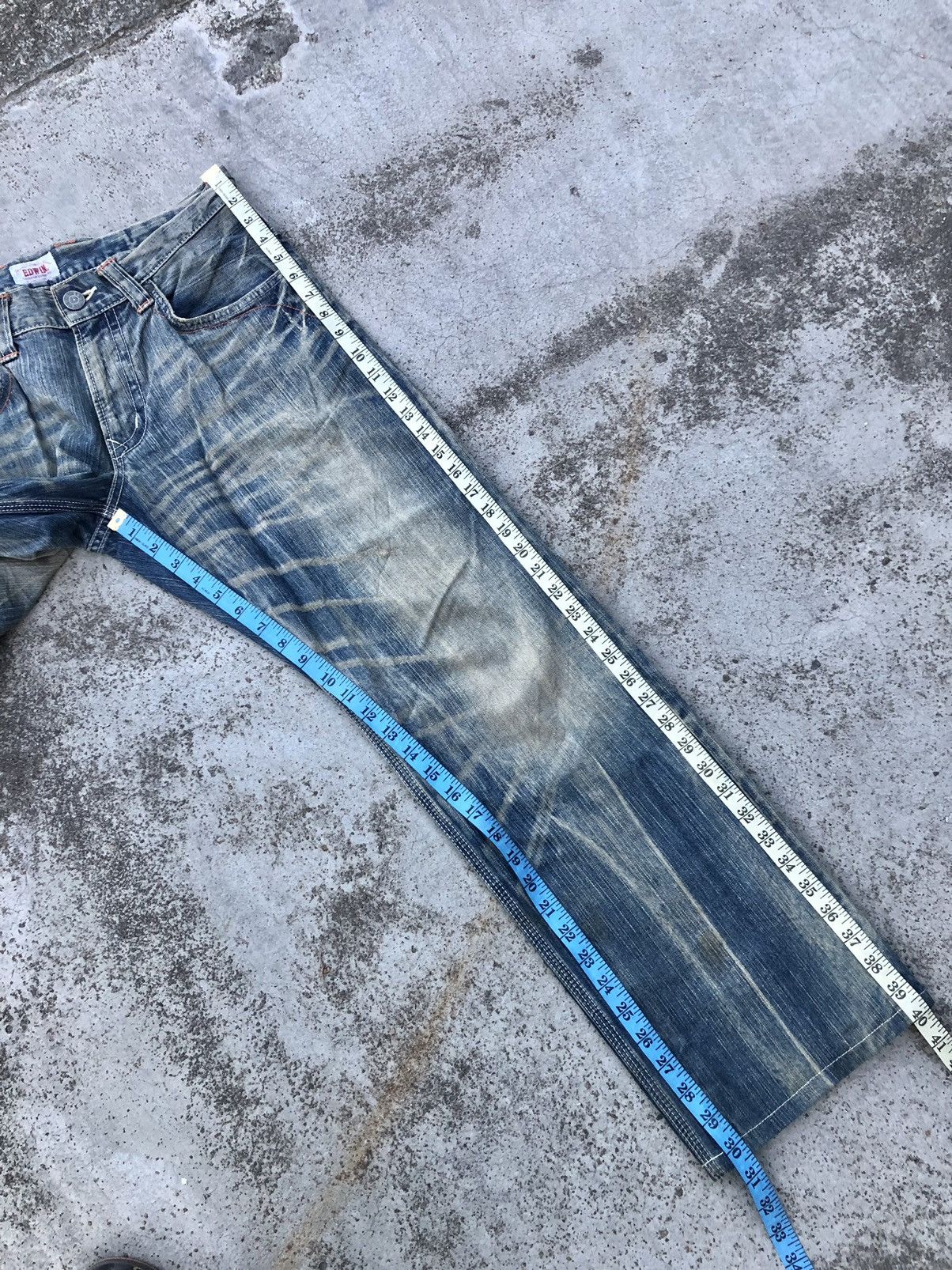 Edwin EDWIN XV RUSTY WASHED BLUE DENIM Size US 33 - 8 Thumbnail