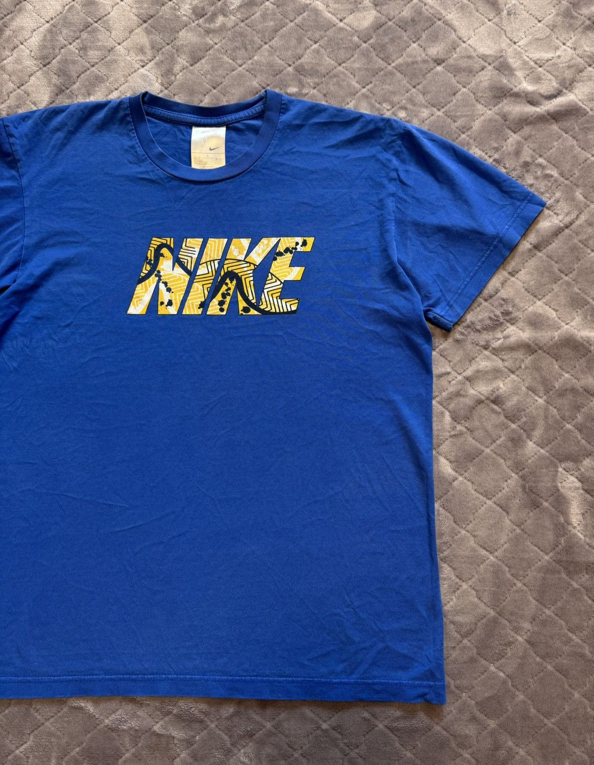 Nike × Vintage Vintage y2k Nike Big Logo Tee Shirt Size US M / EU 48-50 / 2 - 3 Thumbnail