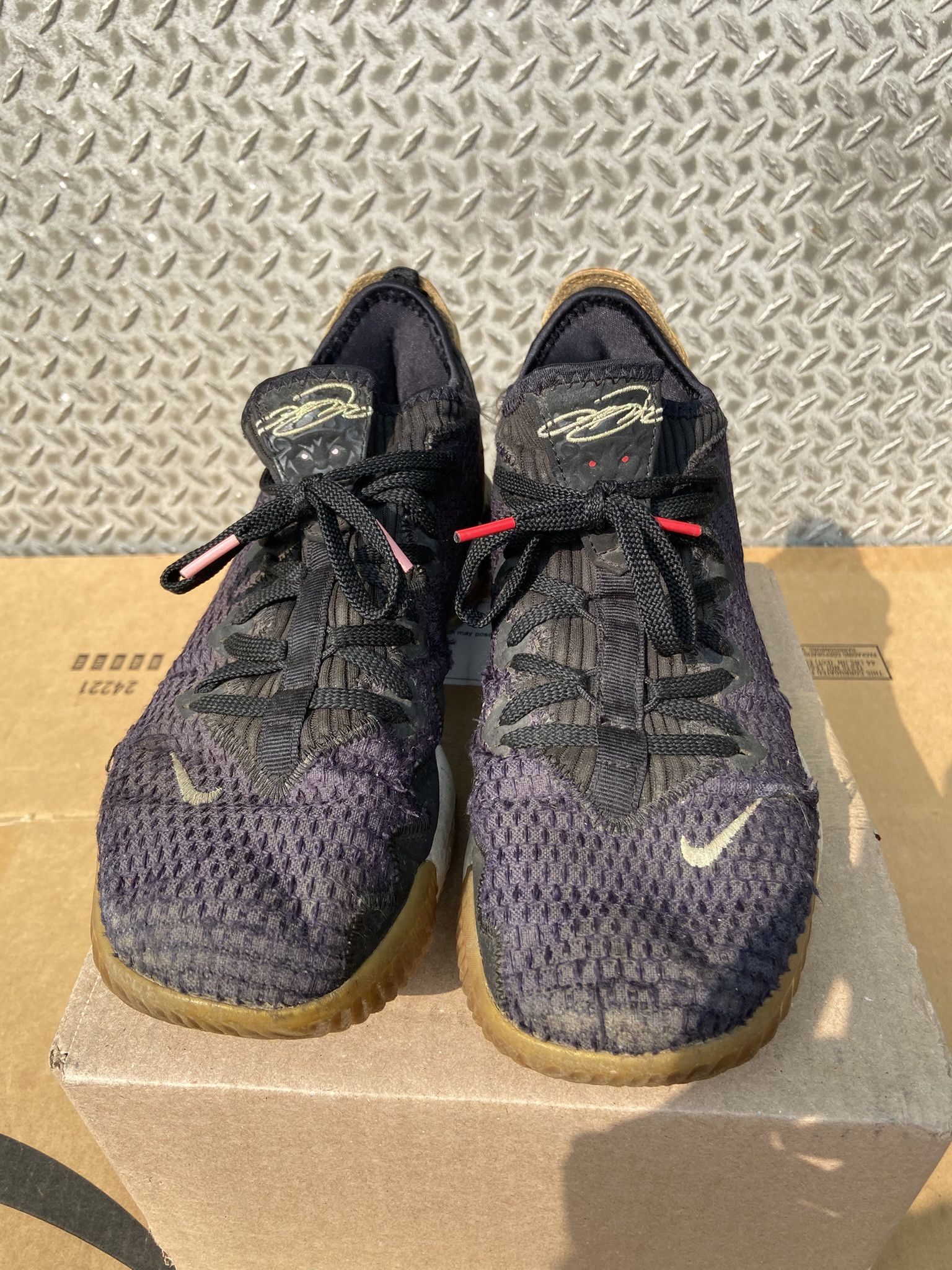 Nike Nike LeBron 16 Low Soundtrack Size 10 Size US 10 / EU 43 - 5 Thumbnail