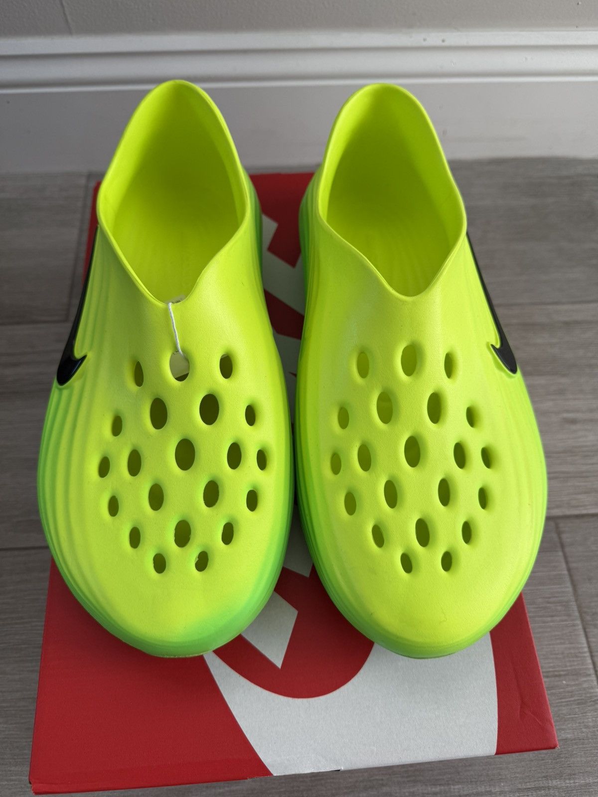 Nike Nike ReactX Rejuven8 Green Strike Black Volt Slip-On Sz 12 Size US 12 / EU 45 - 5 Thumbnail