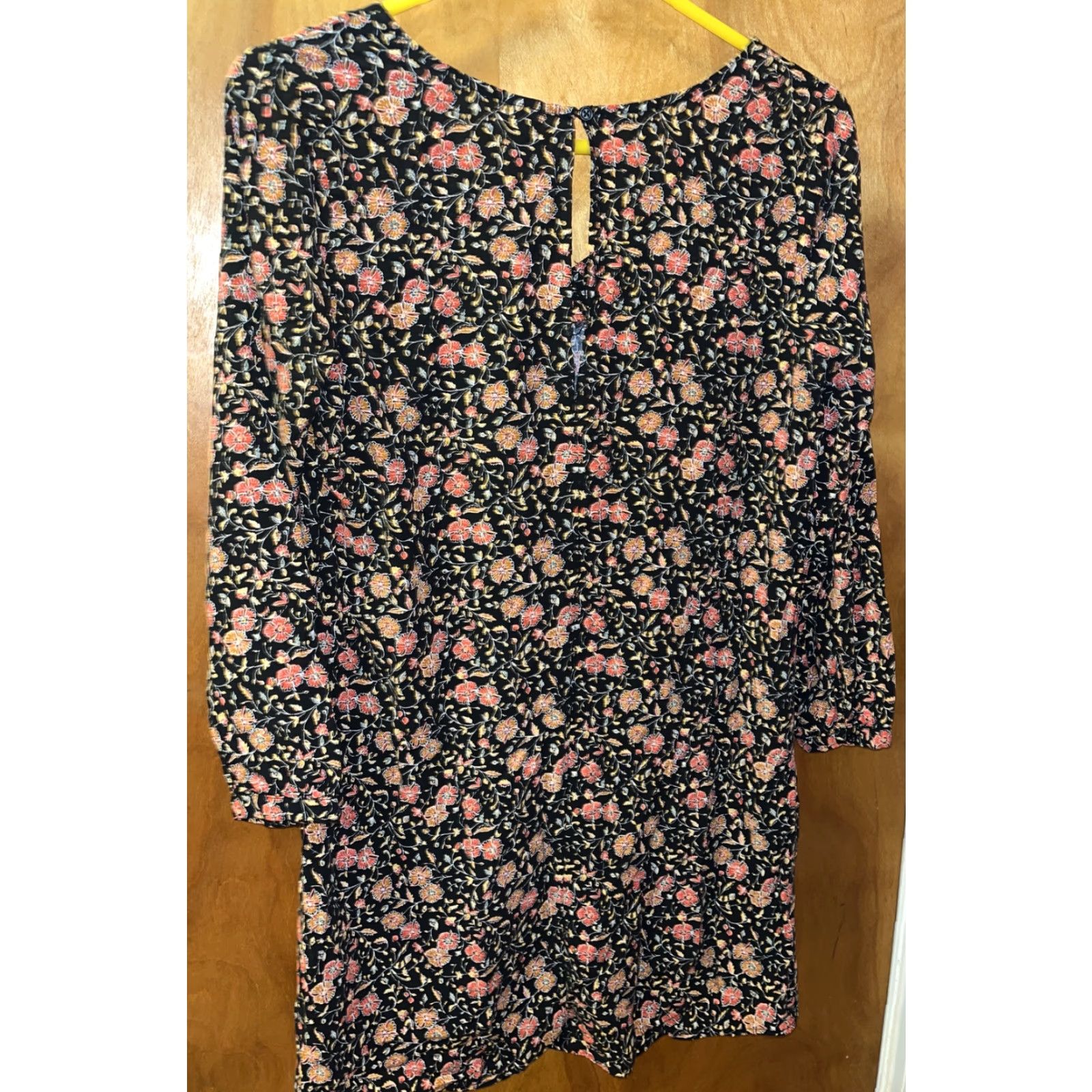 Old Navy Old Navy Women's Floral Long Sleeve Tunic Blouse XS Rayon Casual Bohemian All Seasons Size XS / US 0-2 / IT 36-38 - 4 Thumbnail