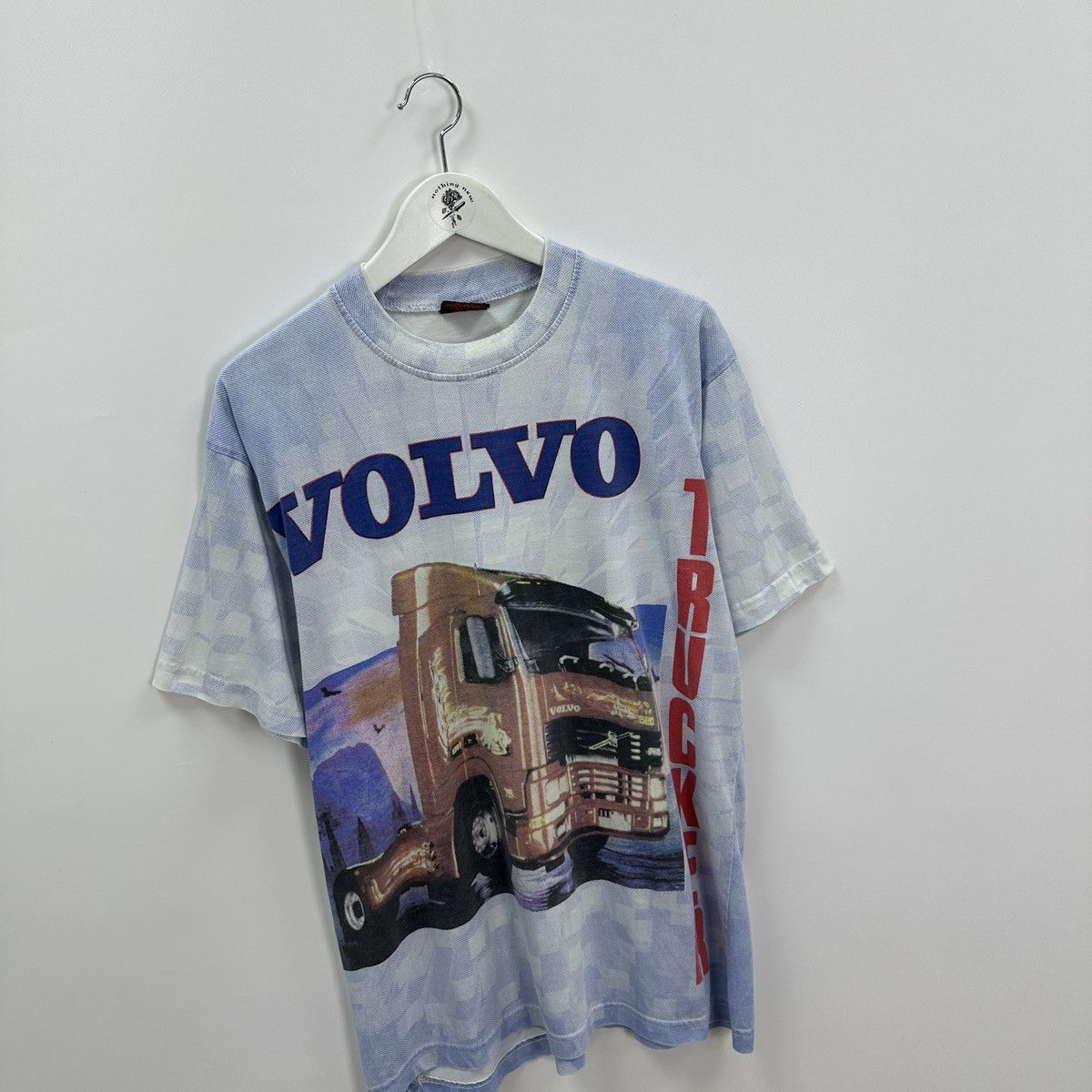 Vintage Vintage 90s Volvo trucker aop tee y2k cars truck driver hype Size US XL / EU 56 / 4 - 4 Thumbnail