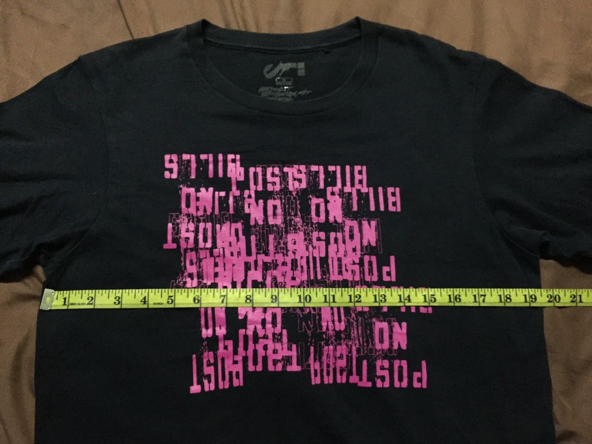 Futura × Uniqlo UT x Futura Laboratories Tee Size US M / EU 48-50 / 2 - 7 Thumbnail