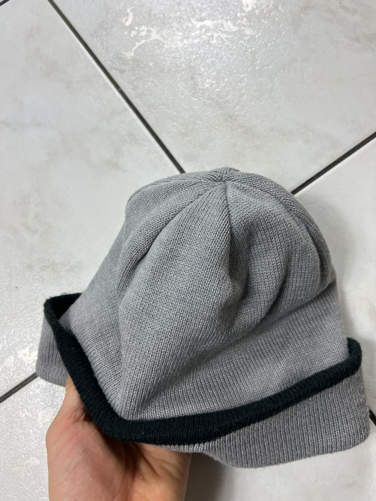 Nike Vintage Nike reversible y2k knit classic swoosh beanie hat Size ONE SIZE - 15 Thumbnail