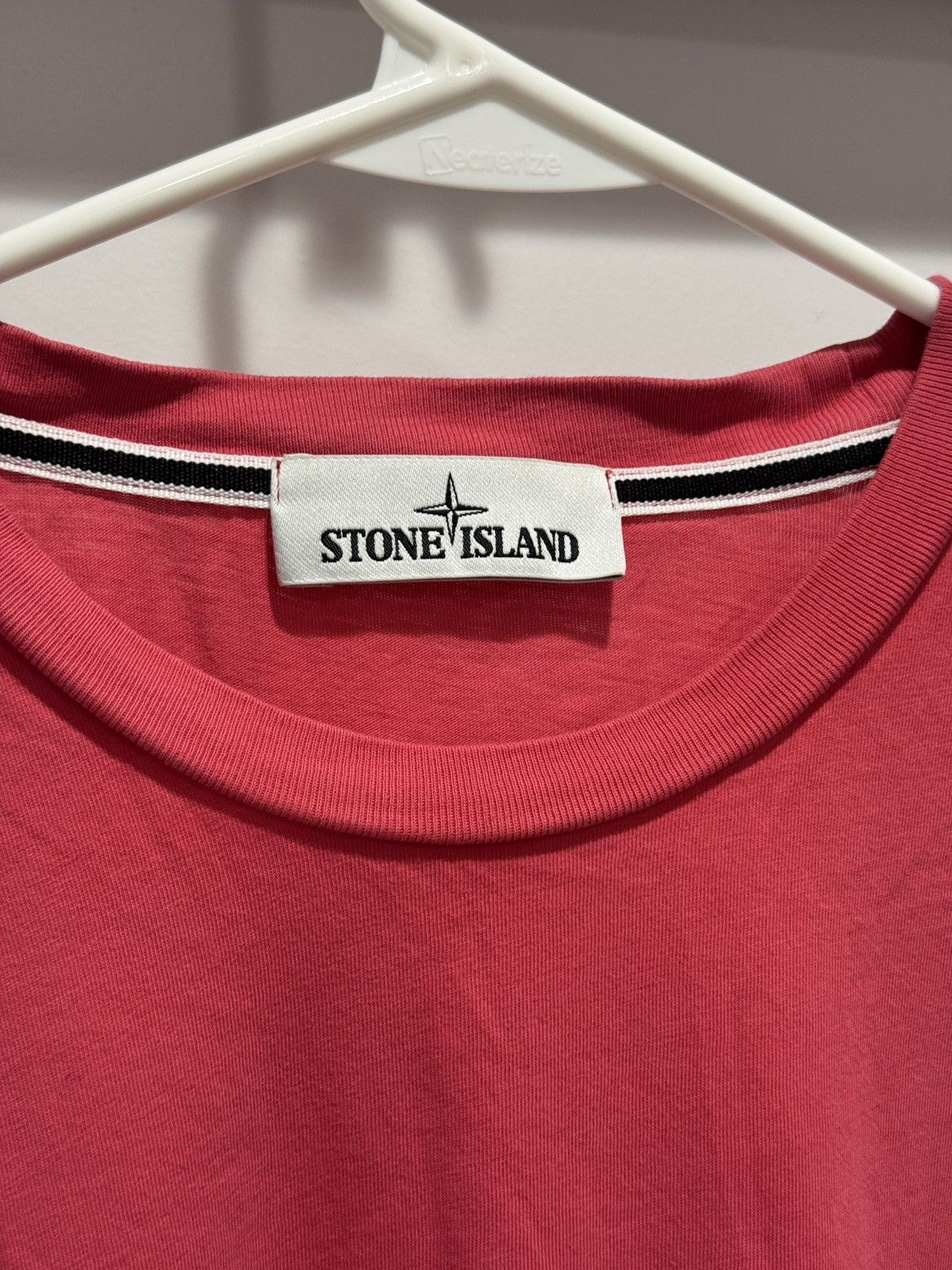 Stone Island Stone Island Compass Logo Fuchsia Pink Tee Size XL (fits L) Size US XL / EU 56 / 4 - 6 Thumbnail