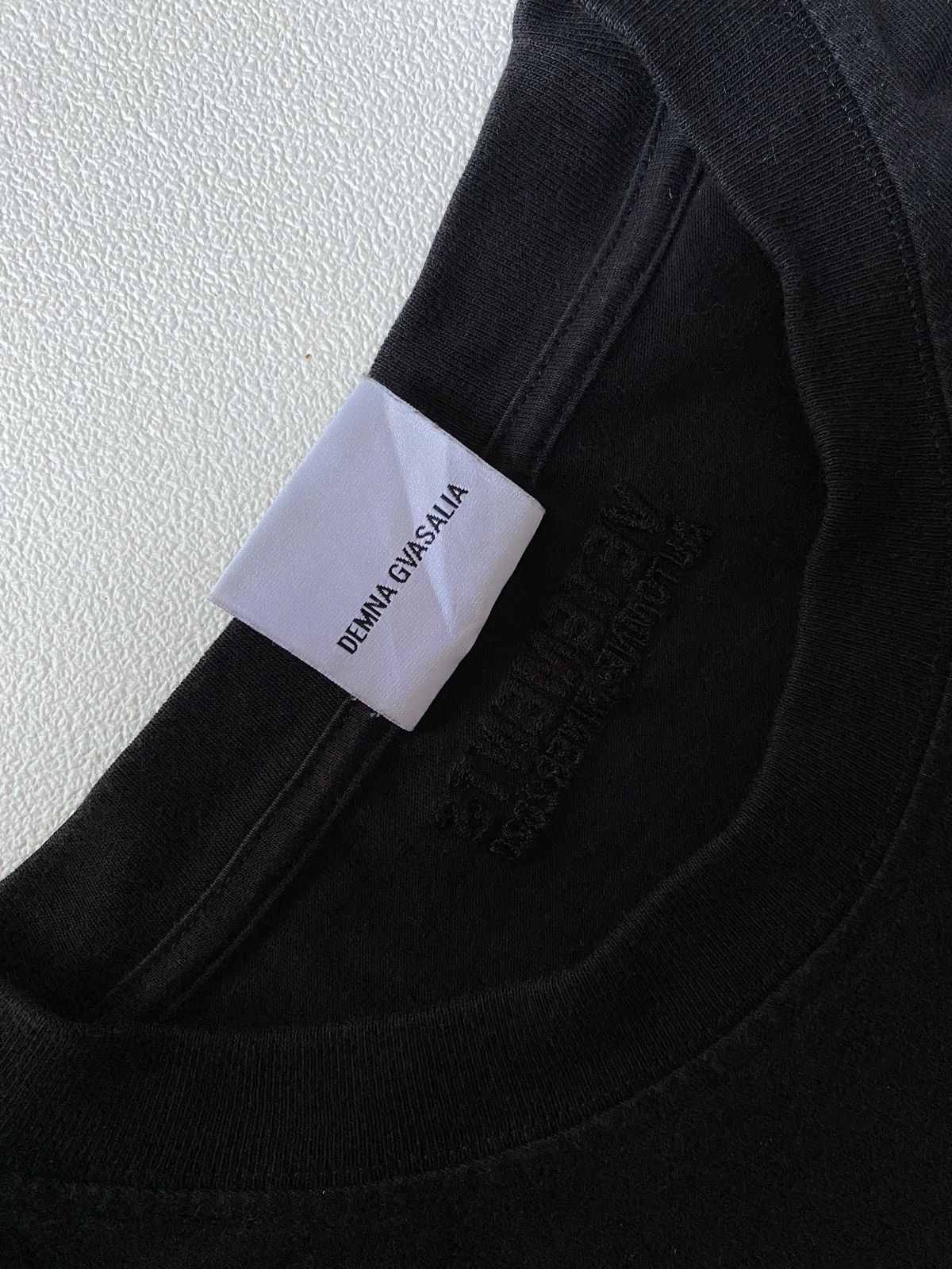 Vetements Vetements Black Sun Number T-Shirt Size US M / EU 48-50 / 2 - 9 Thumbnail