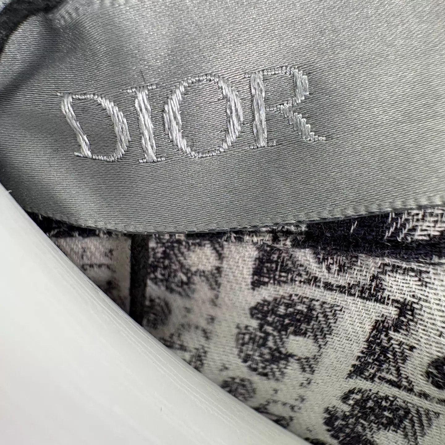 Dior Dior Logo Short Sleeve Shirt EU 39 New Italy Size US M / EU 48-50 / 2 - 5 Thumbnail