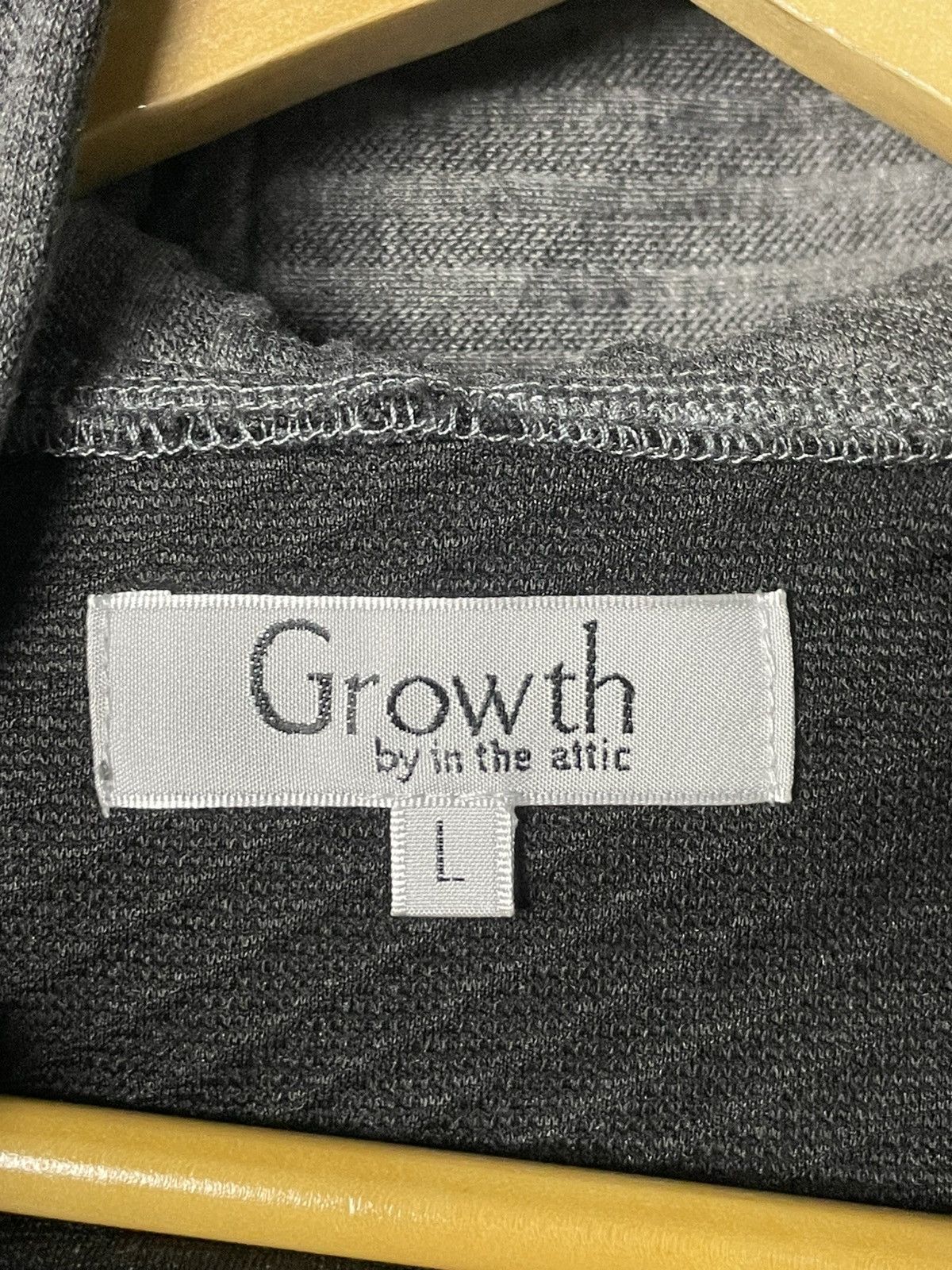 In The Attic × Japanese Brand × Vintage Growth by In The Attic Hooded Cardigan (73) Size US L / EU 52-54 / 3 - 10 Thumbnail