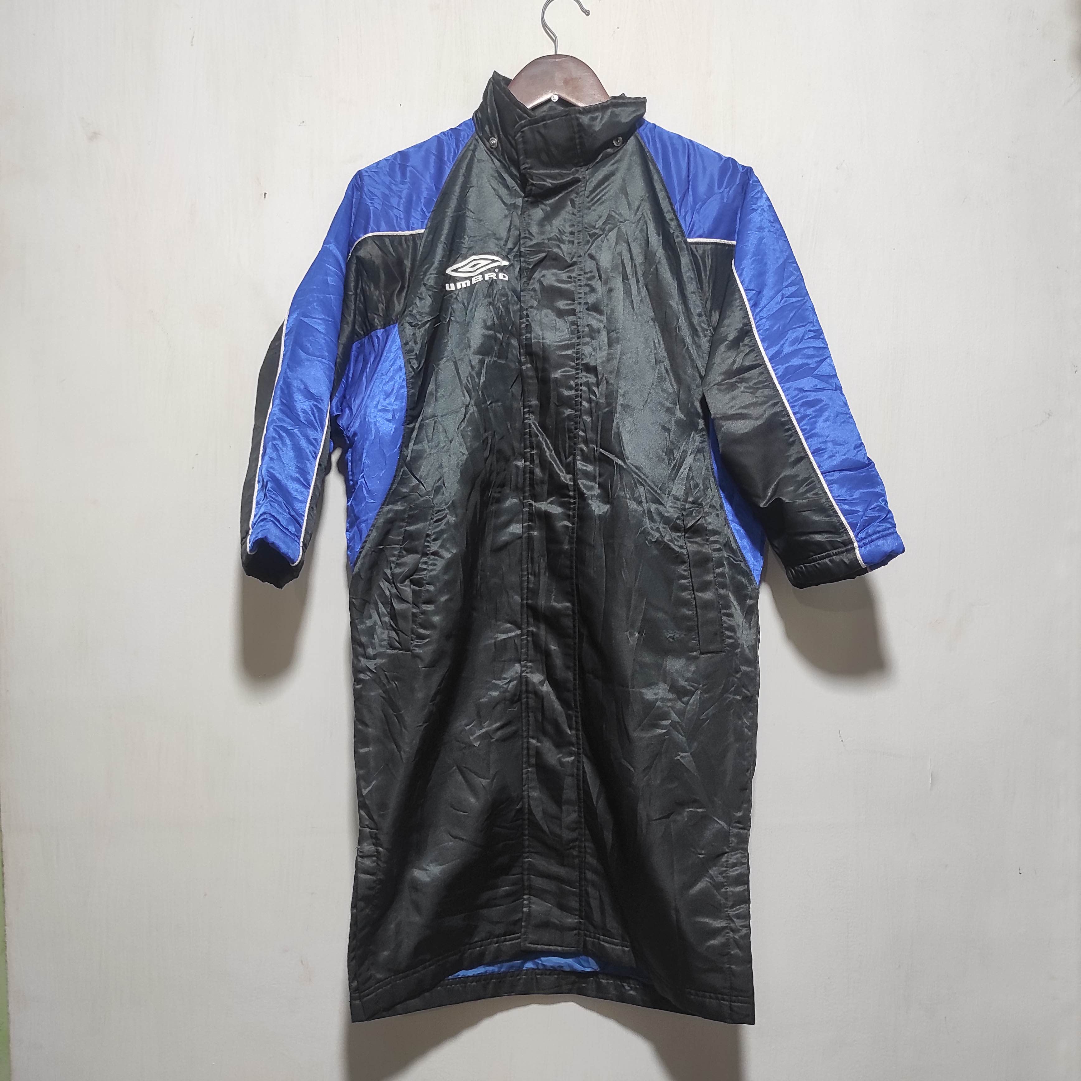 Umbro Vintage Umbro Long Jacket Size US S / EU 44-46 / 1 - 3 Thumbnail