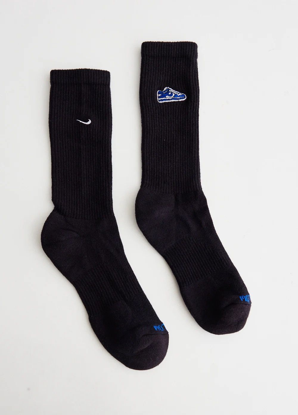 Nike Nike SB Everyday Plus Cushioned “Dunk Low” Crew Socks Size ONE SIZE - 8 Thumbnail
