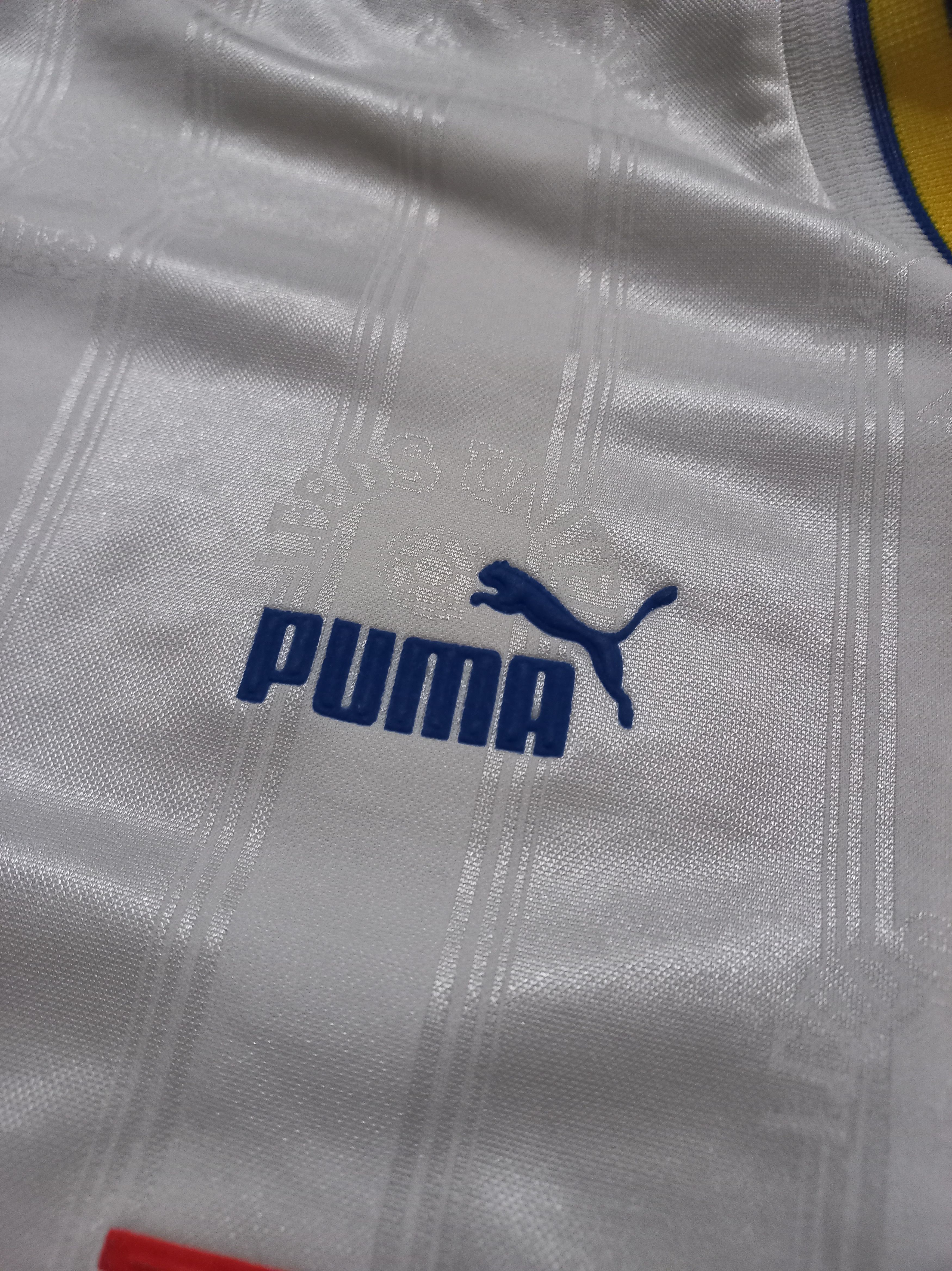 Puma × Vintage Jersey Leeds 1998 Size US XL / EU 56 / 4 - 8 Thumbnail