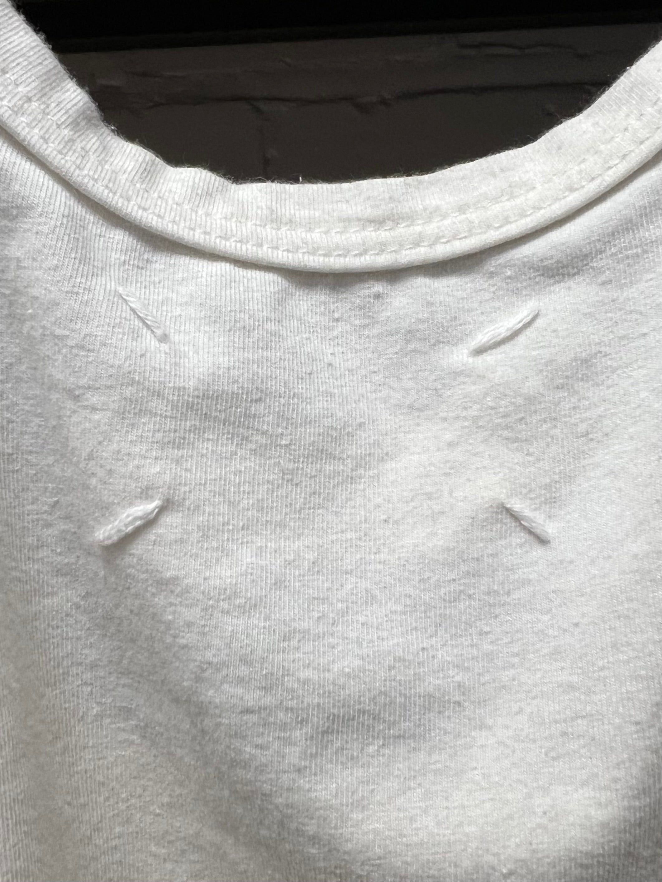 Maison Margiela AW1998 Maison Martin Margiela ‘Flat Collection’ Circle Cutout Top Size L / US 10 / IT 46 - 2 Thumbnail