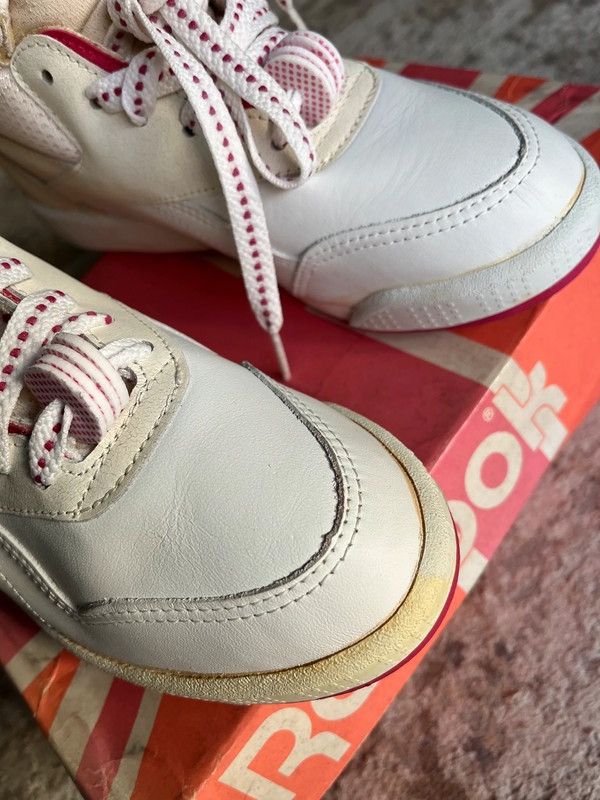 Reebok OG Reebok Dance Vintage 1990s Deadstock With Box Sneakers Size US 5.5 / EU 38 - 6 Thumbnail
