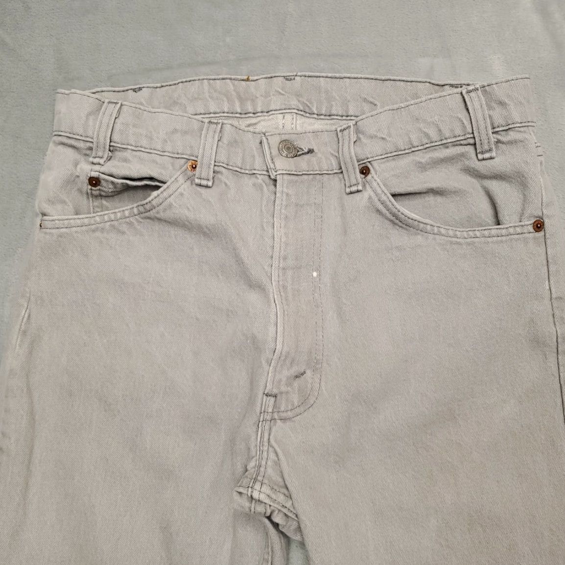 Vintage VINTAGE Levis 505 Jeans Mens 32x30 Gray Straight Leg Black Tab 90s Made in USA Mens Size US 32 / EU 48 - 3 Thumbnail
