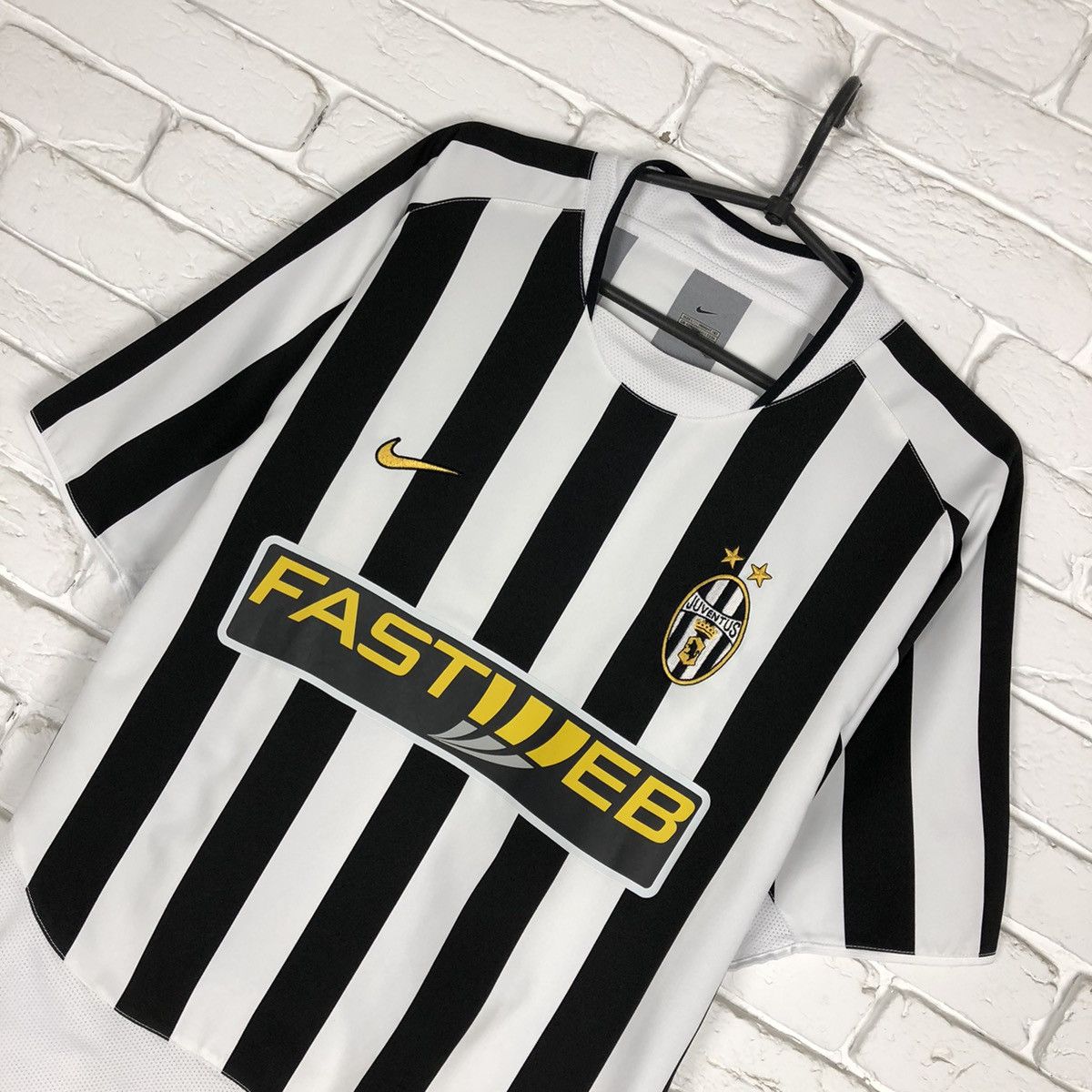 Nike Nike Juventus 2003 2004 home soccer jersey Size US L / EU 52-54 / 3 - 2 Thumbnail