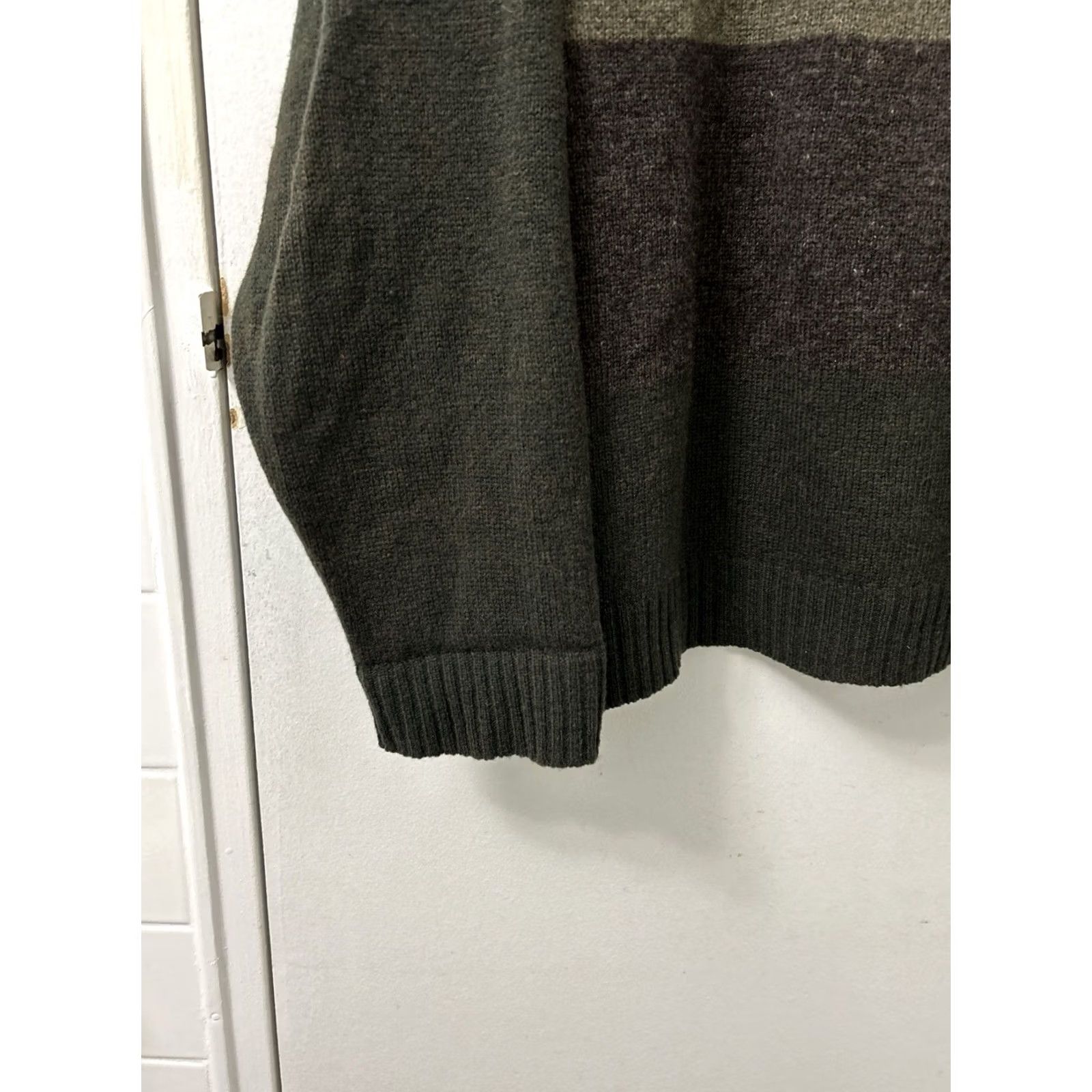 Perry Ellis VTG Perry Ellis Sweater Mens L Green Lambswool Crewneck Striped L/S Size US L / EU 52-54 / 3 - 4 Thumbnail
