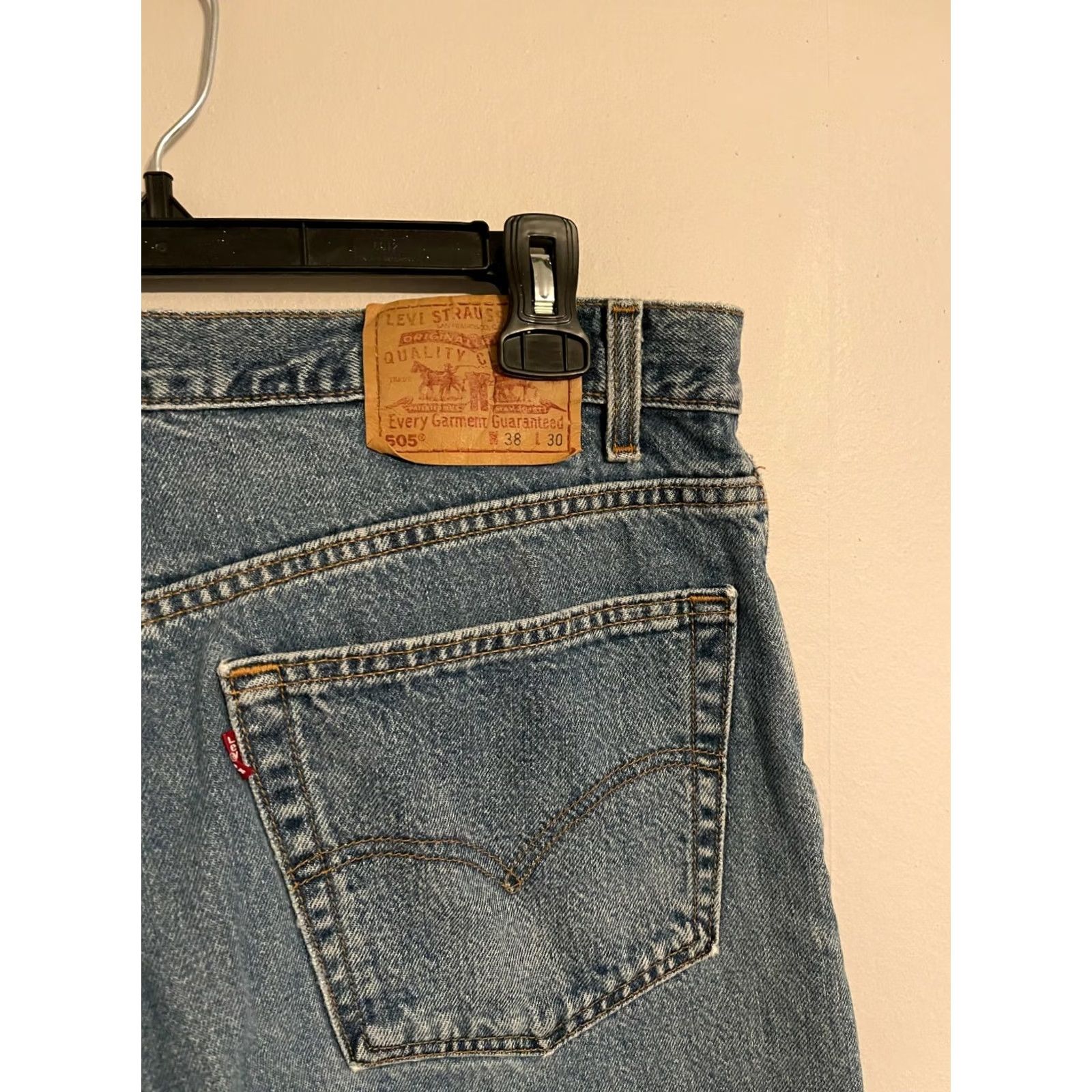 Levi's VINTAGE Levi's Jeans Red Tab 505 Cotton Denim Men's 38x30 USA Made Size US 30 / EU 46 - 2 Thumbnail