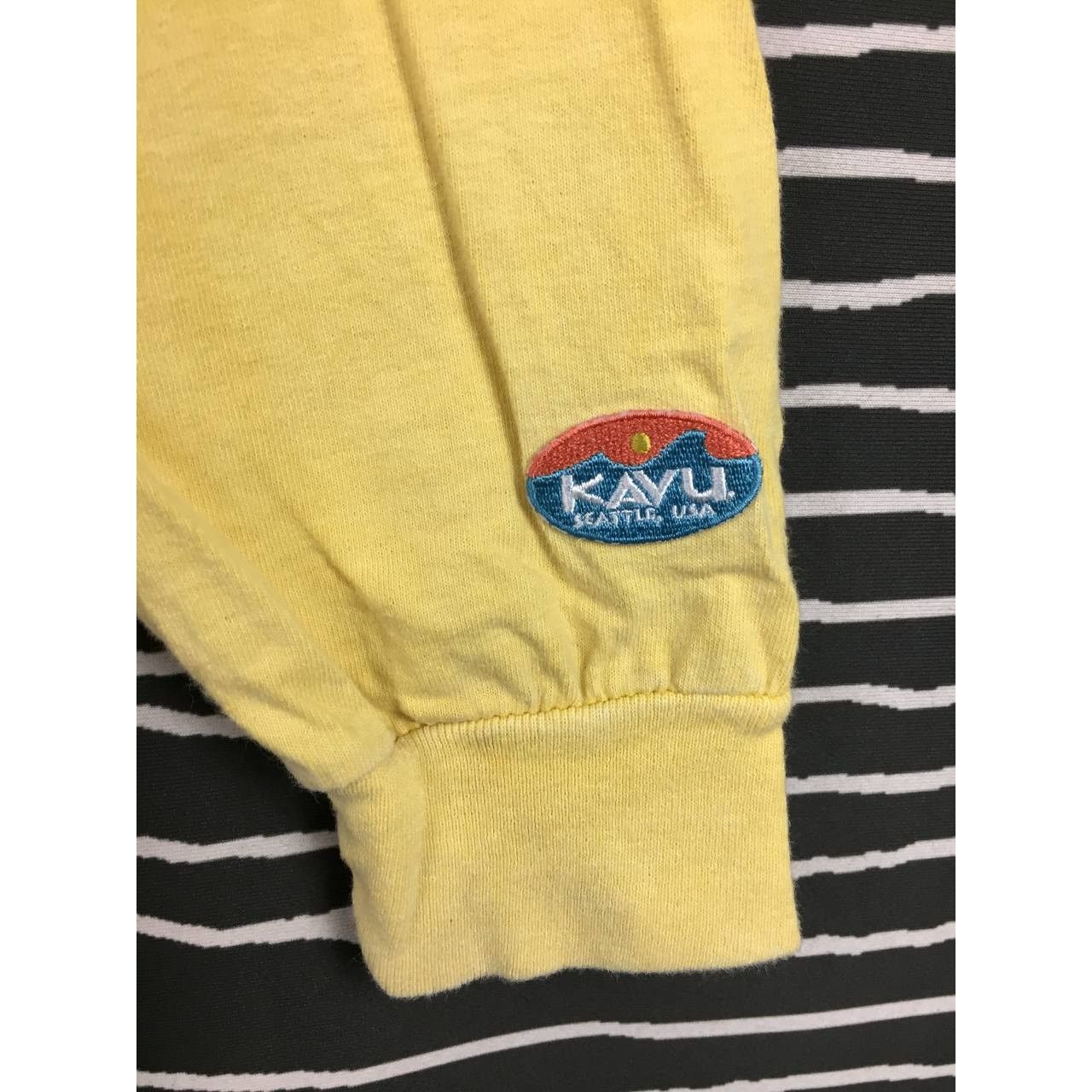 KAVU × Vintage Kavu True Outdoor Wear Spell Out Logo Longsleeve Tee Size US M / EU 48-50 / 2 - 6 Thumbnail