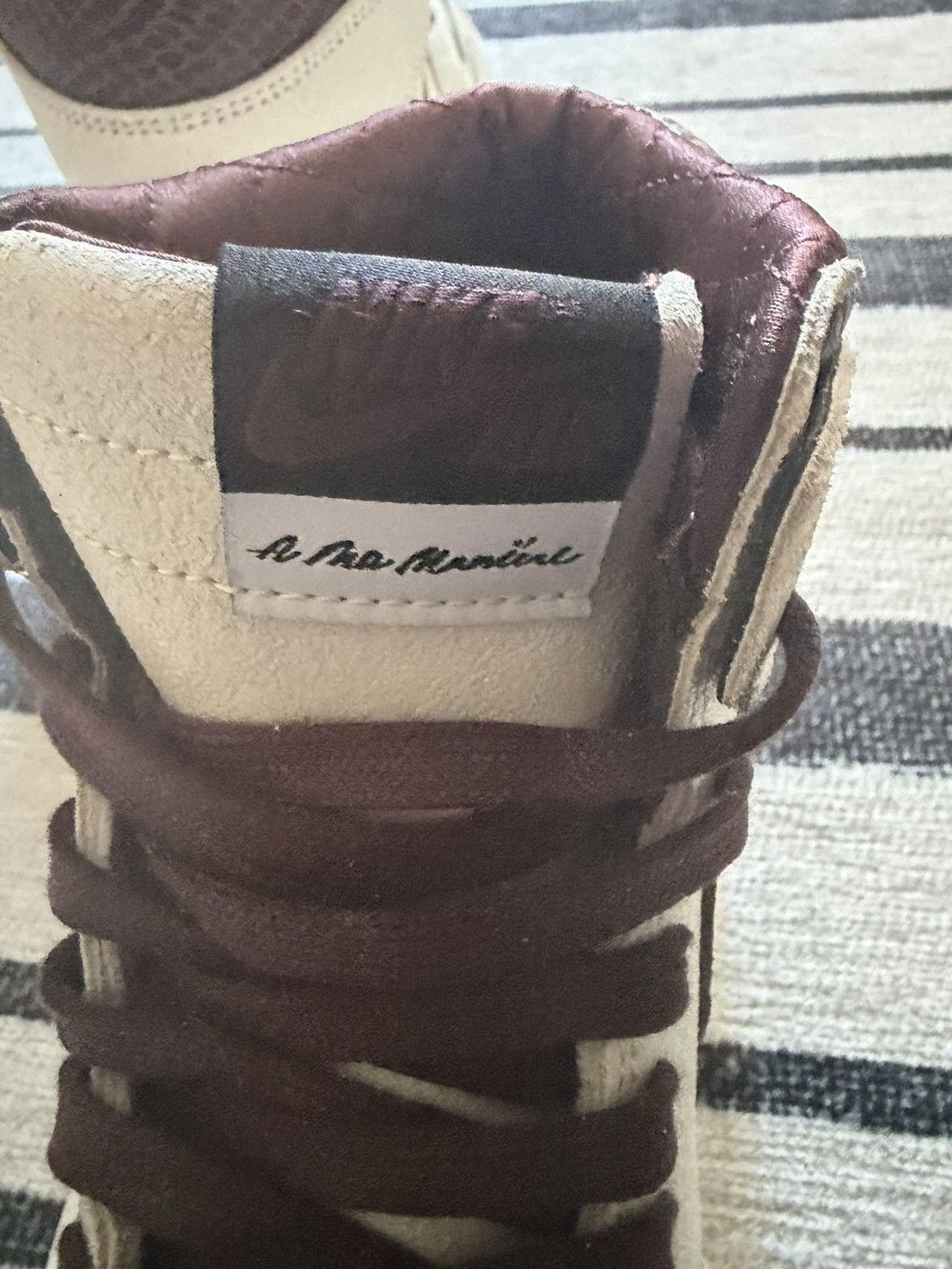 A Ma Maniere × Jordan Brand Jordan 1 Retro High OG ‘A Ma Maniere’ Size US 7 / EU 40 - 5 Thumbnail