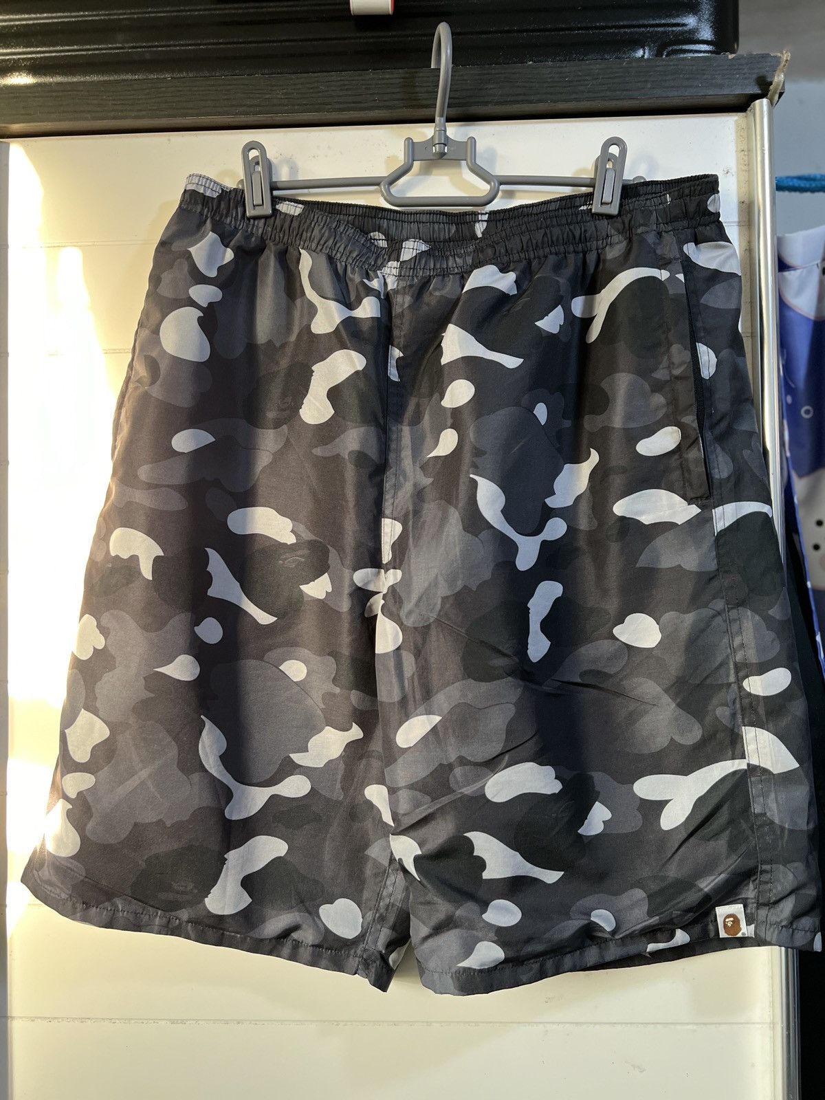 Bape Bape camo short Size US 36 / EU 52 - 1 Thumbnail