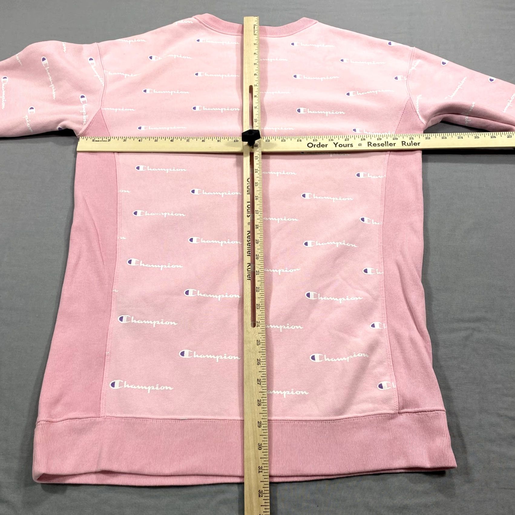 Champion Champion Sweatshirt Mens M Pink White All Over Print Reverse Weave Crew Neck Pullover Long Sleeve Gym & Training 90s Colorful Hip Hop Sports Size US M / EU 48-50 / 2 - 5 Thumbnail