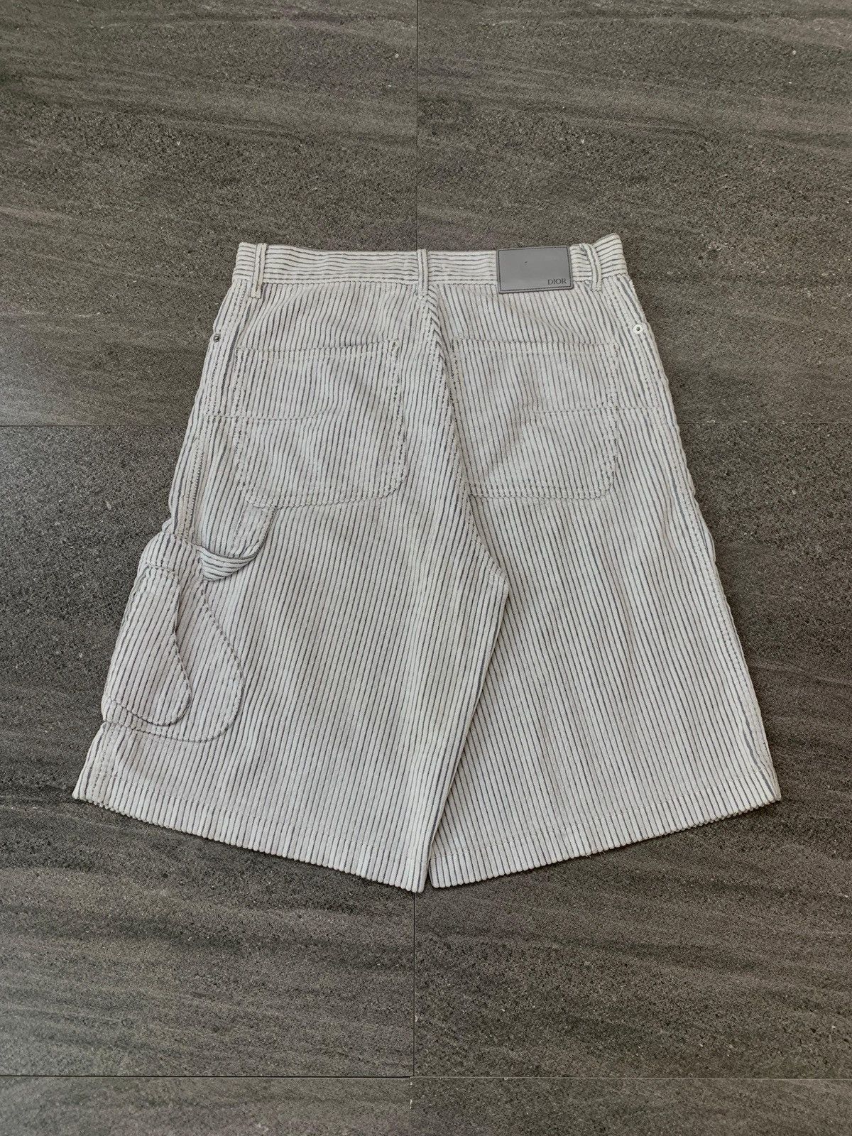 Dior FREE TAX! Saddle Pocket Carpenter Short Pants Size US 30 / EU 46 - 13 Thumbnail