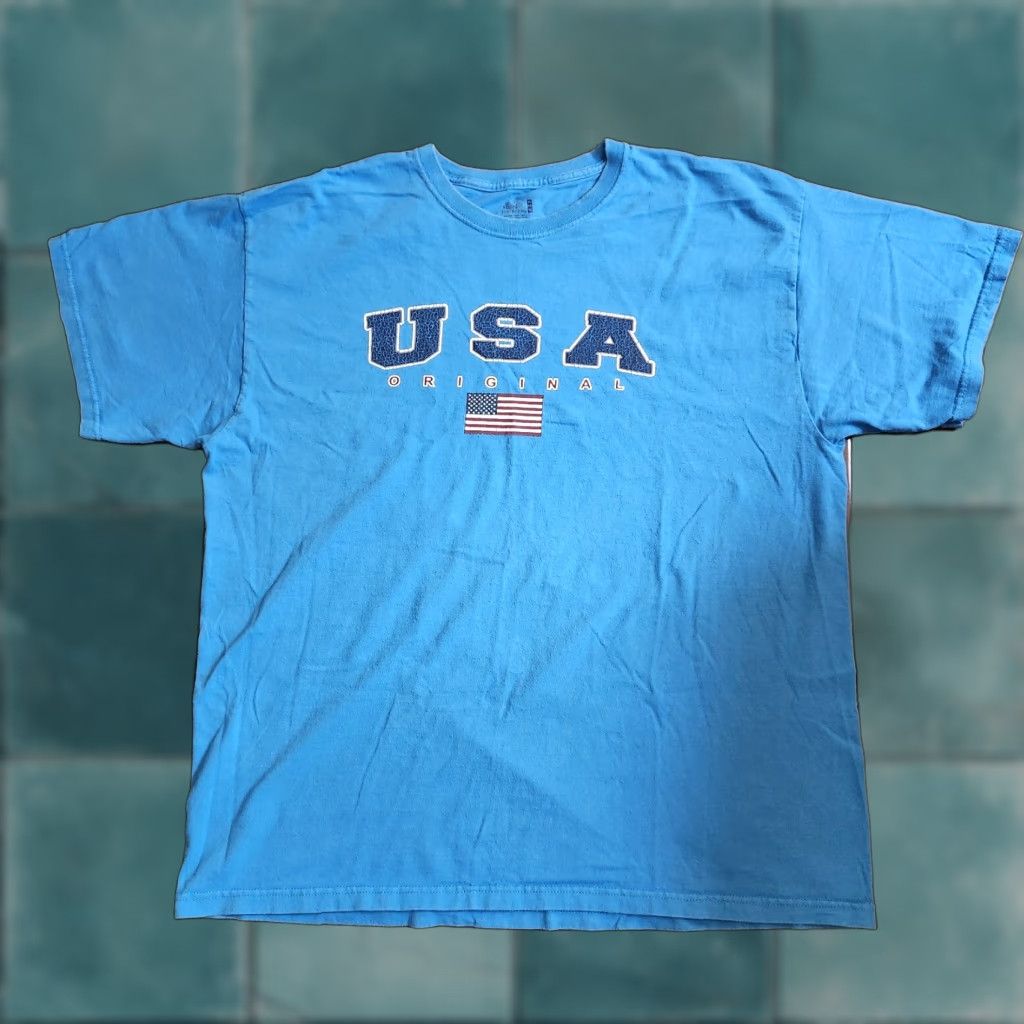 Fruit Of The Loom Fruit Of The Loom Men's XL Blue USA Original Shirt - T-Shirt, Short Sleeve, Cotton, Regular Fit, Solid, USA Theme, All Seasons Size US XL / EU 56 / 4 - 1 Thumbnail