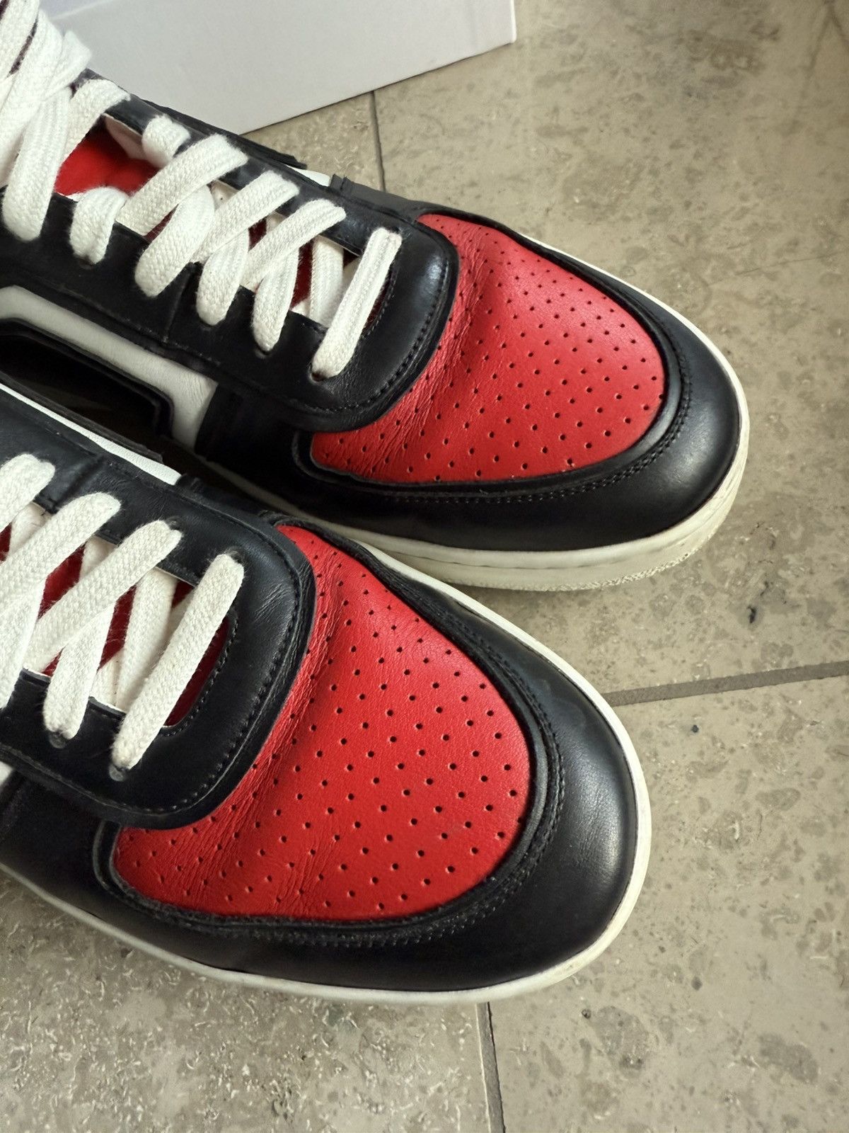 Celine SS21 Celine The Dancing Kid ct-01 z sneakers 44 Hedi Slimane Size US 11 / EU 44 - 16 Thumbnail