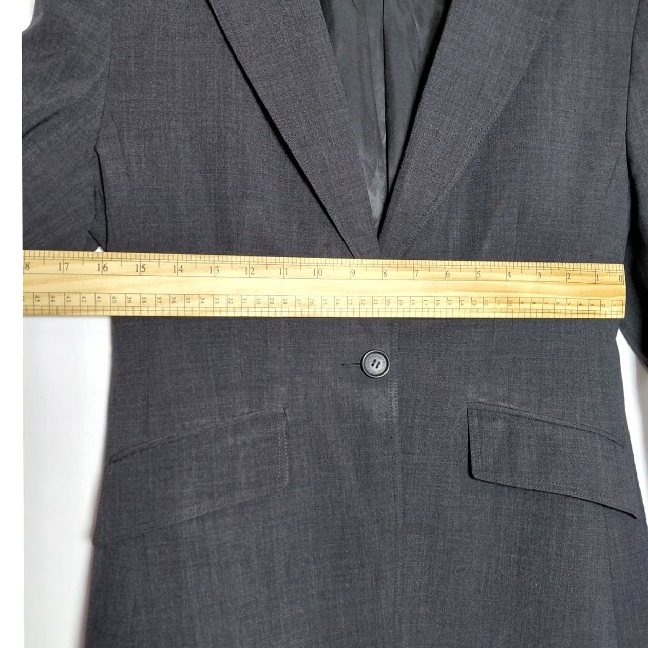 Rochas ROCHAS Blazer Wool Solid Long Sleeve Women Size 8, Gray, Button Closure, Lined, 100% Wool, Formal Workwear, Classic Fit, Dry Clean Only Size M / US 6-8 / IT 42-44 - 6 Thumbnail