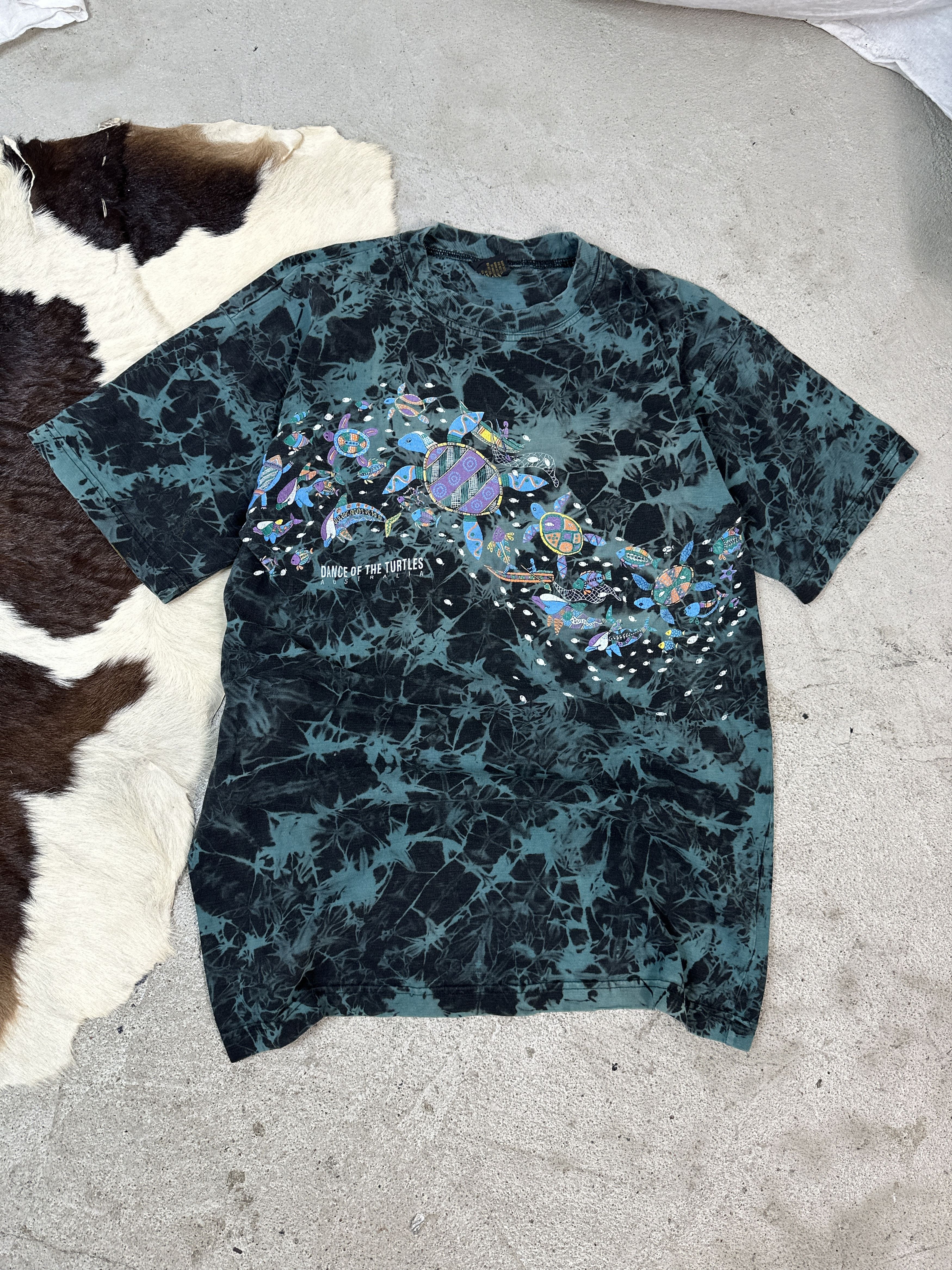 Vintage Vintage Turtle Tie-Dye 90s T-Shirt Size US M / EU 48-50 / 2 - 2 Thumbnail
