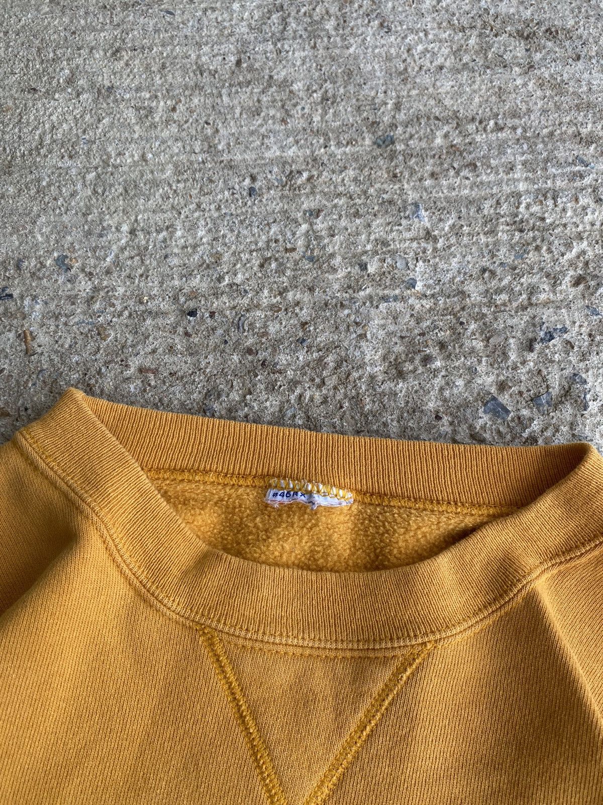 Champion × Vintage Vintage 90’s Champion Essential Yellow Sweatshirt Size US M / EU 48-50 / 2 - 4 Thumbnail