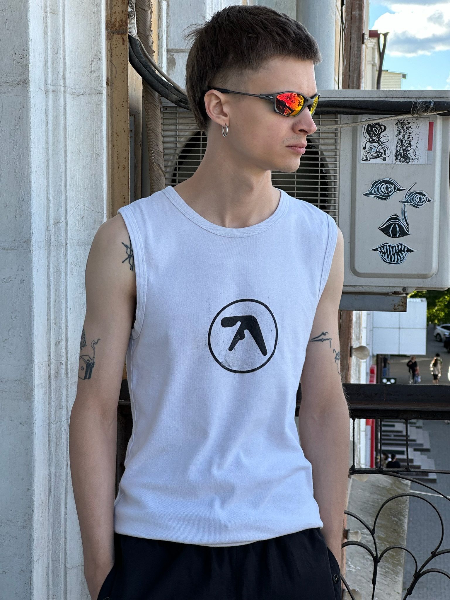 Apex Vintage APHEX TWIN Logo Scratching Tank Tops Size US L / EU 52-54 / 3 - 3 Thumbnail