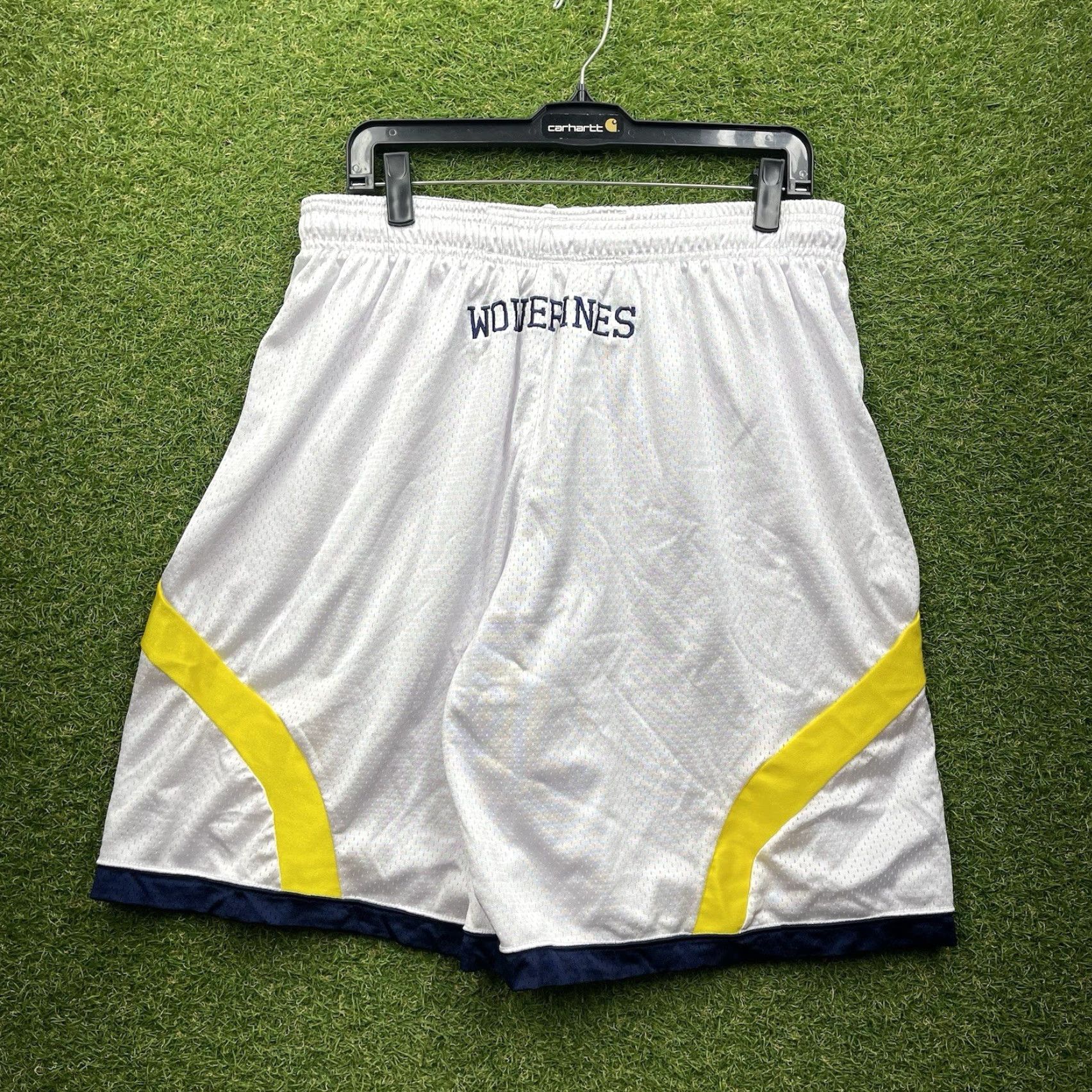 Adidas VINTAGE adidas Michigan Wolverines Shorts Mens XL White Jersey Logo Embroidered Pockets Drawstring Relaxed Sports Team Issued Y2K Men Size US 36 / EU 52 - 2 Thumbnail