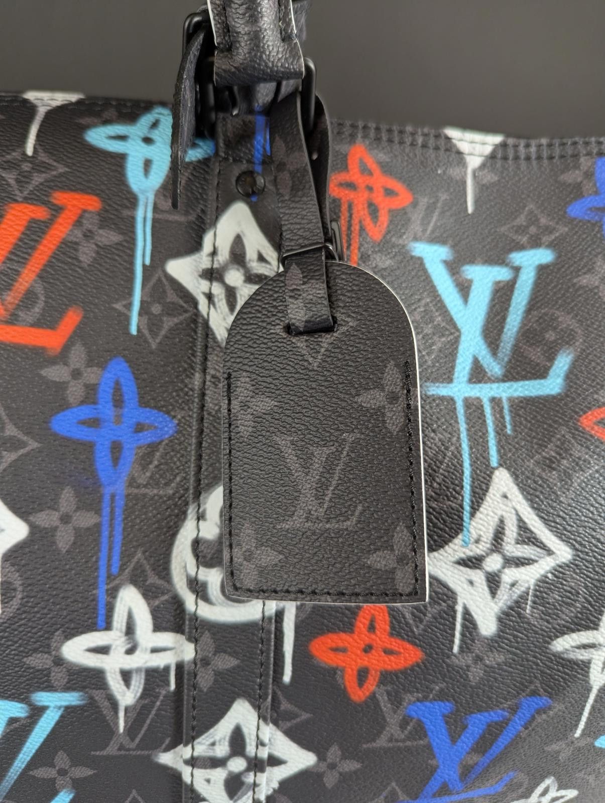 Louis Vuitton LOUIS VUITTON KEEPALL BANDOULIÈRE 50 - GRAFFITI MONOGRAM Size ONE SIZE - 6 Thumbnail