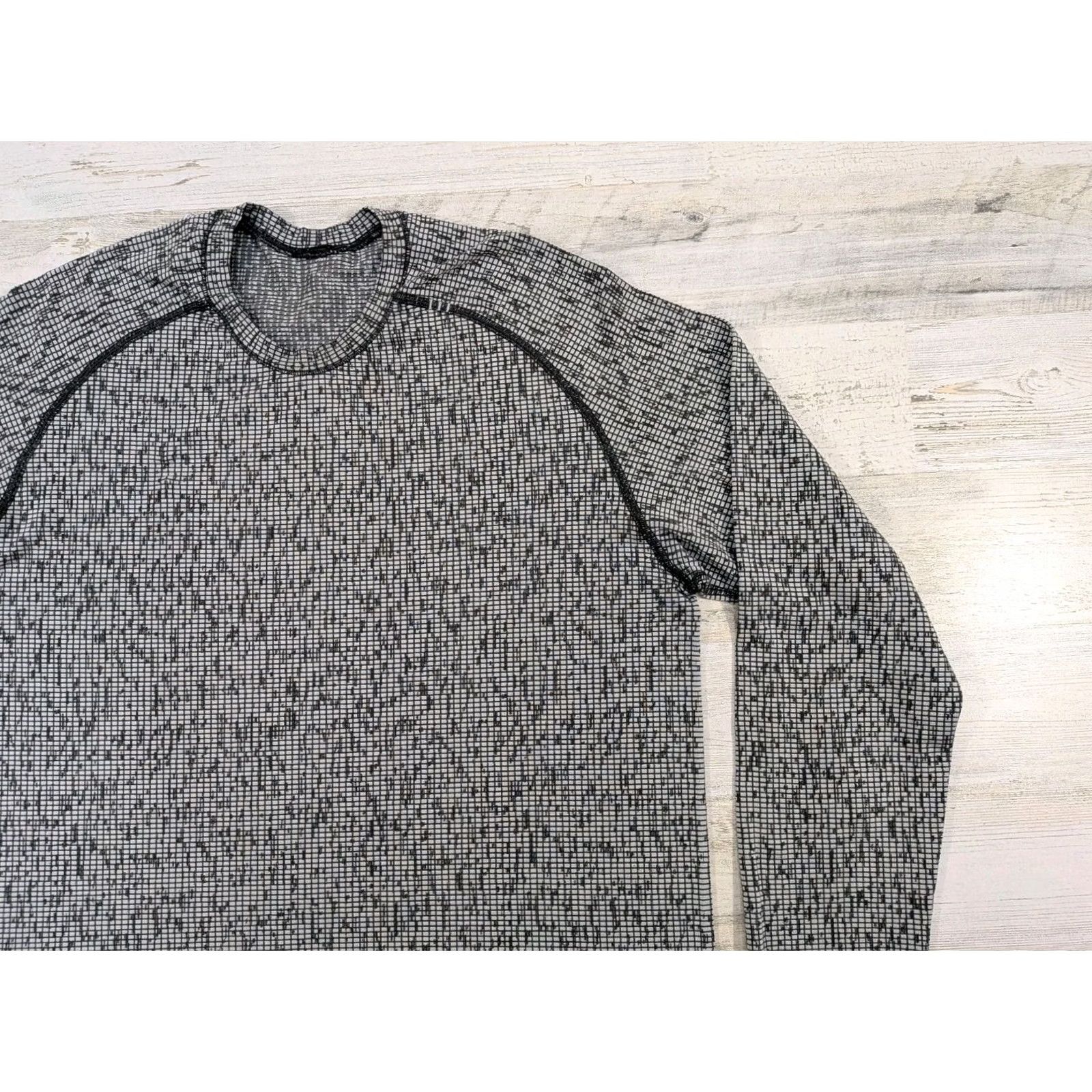 Lululemon Lululemon Shirt Mens Medium Metal Vent Tech 2.0 Patterned Pullover Size US M / EU 48-50 / 2 - 4 Thumbnail