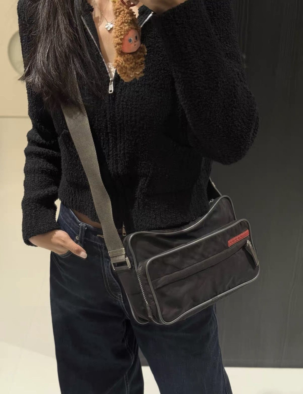 Prada Prada Vintage 90s Label Parachute Crossbody Camera Bag J36 Size ONE SIZE - 7 Thumbnail