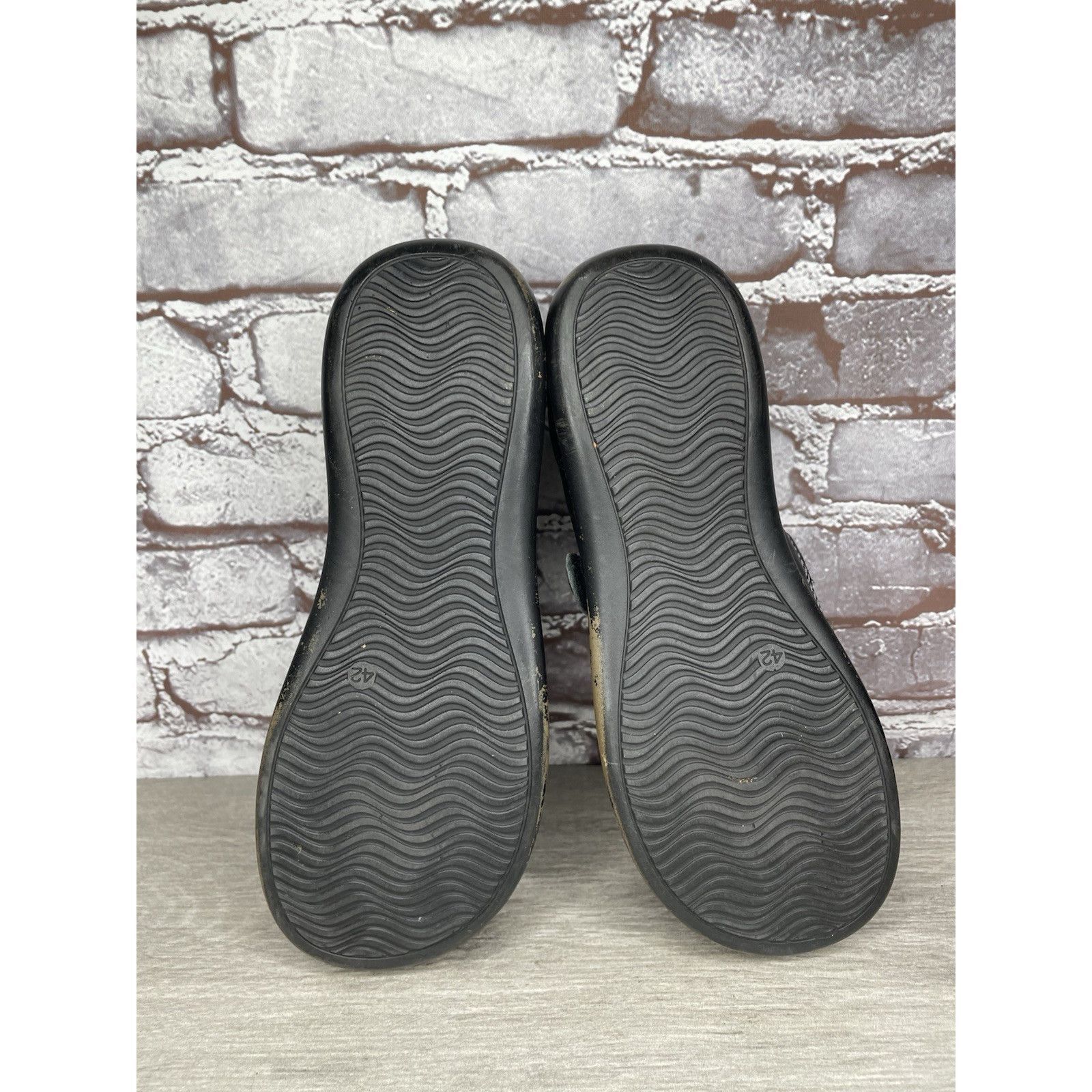 Spring Court Spring Step Black Leather Wingtip Button Strap Clogs Shoes W Size US 11 / IT 41 - 7 Thumbnail
