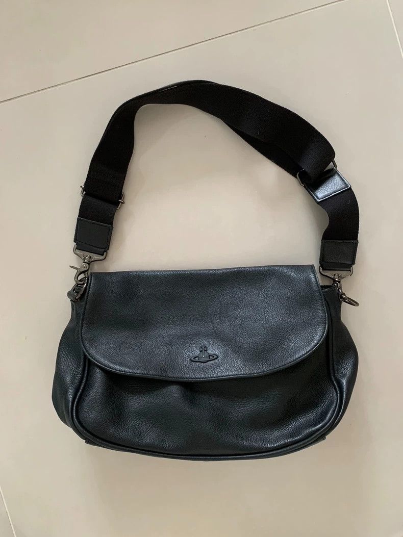 Vivienne Westwood Vivienne Westwood size os Black and White striped skull dol Size ONE SIZE - 1 Thumbnail