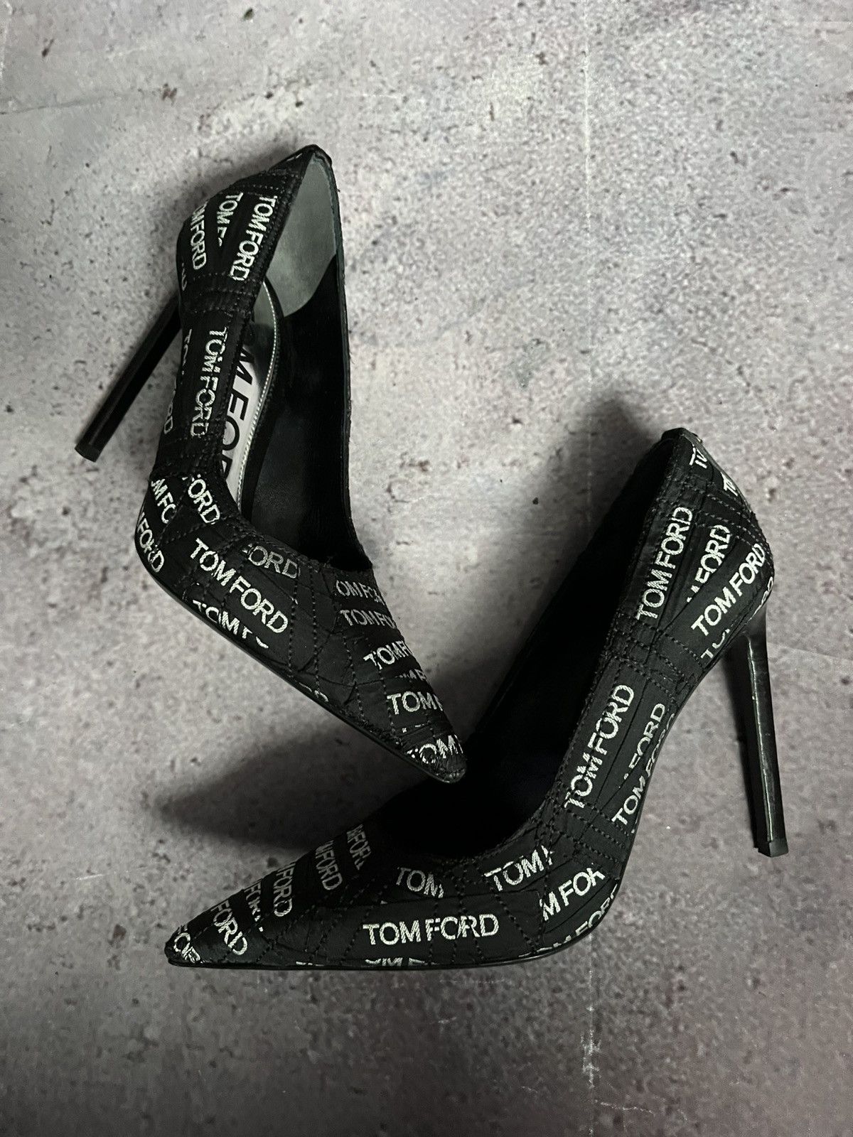 Tom Ford Tom Ford Label Covered T Screw Pointed Toe Size US 6.5 / IT 36.5 - 9 Thumbnail