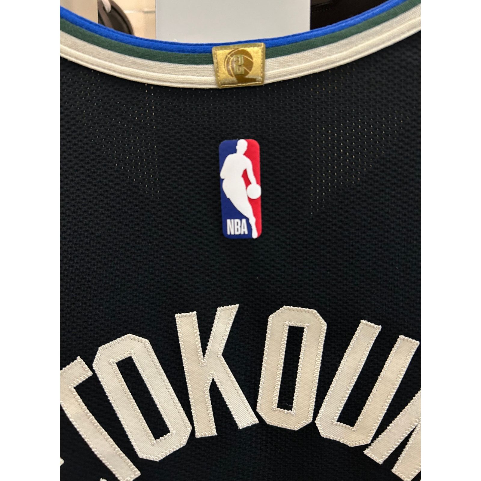 Jordan Brand × Nike Giannis Antetokounmpo Milwaukee Bucks Statement Jersey 2XL Size US XXL / EU 58 / 5 - 6 Thumbnail