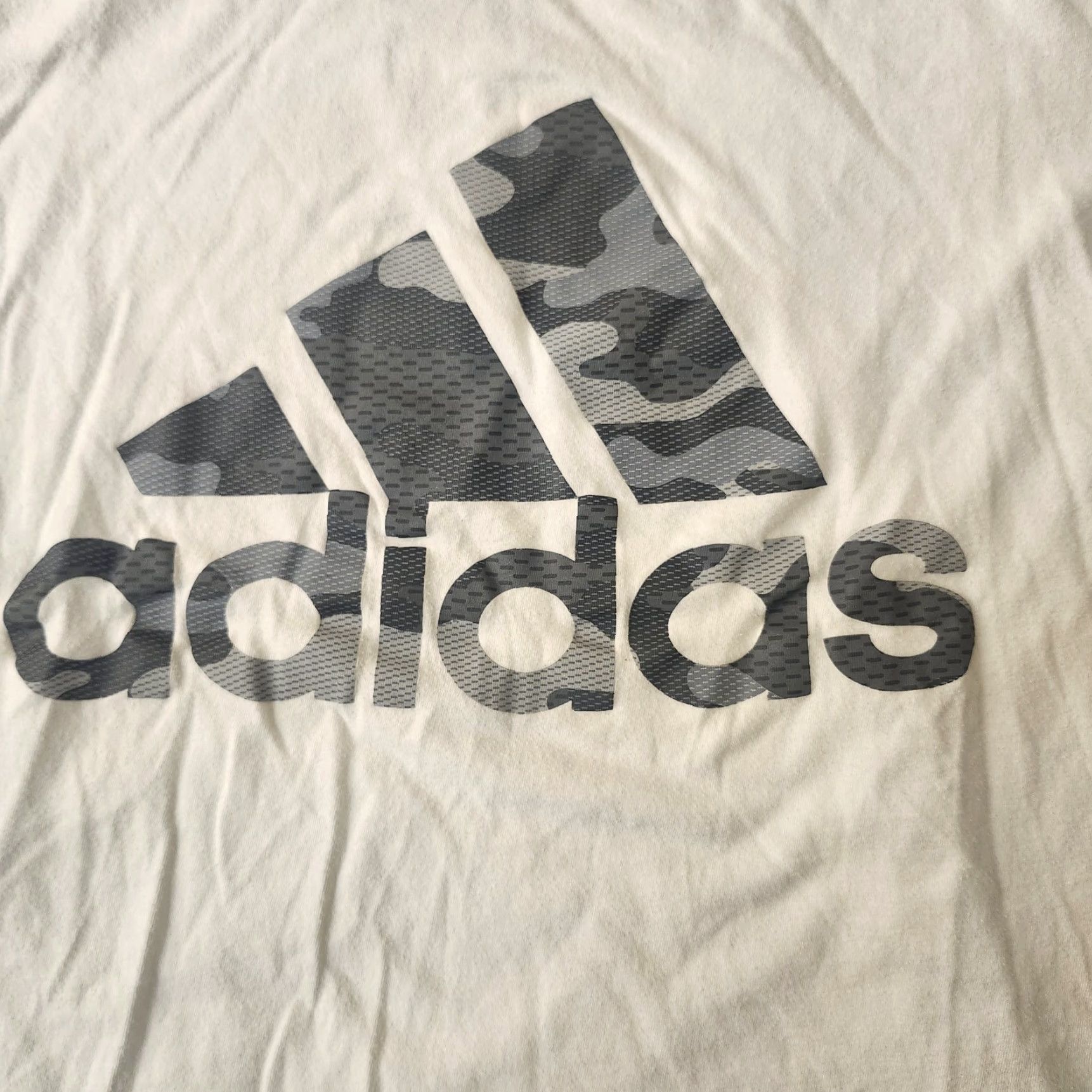 Adidas Adidas Men's T-Shirt M White Camo Graphic Short Sleeve Crew Neck Logo Modern Designer Classic Mens Size US M / EU 48-50 / 2 - 3 Thumbnail